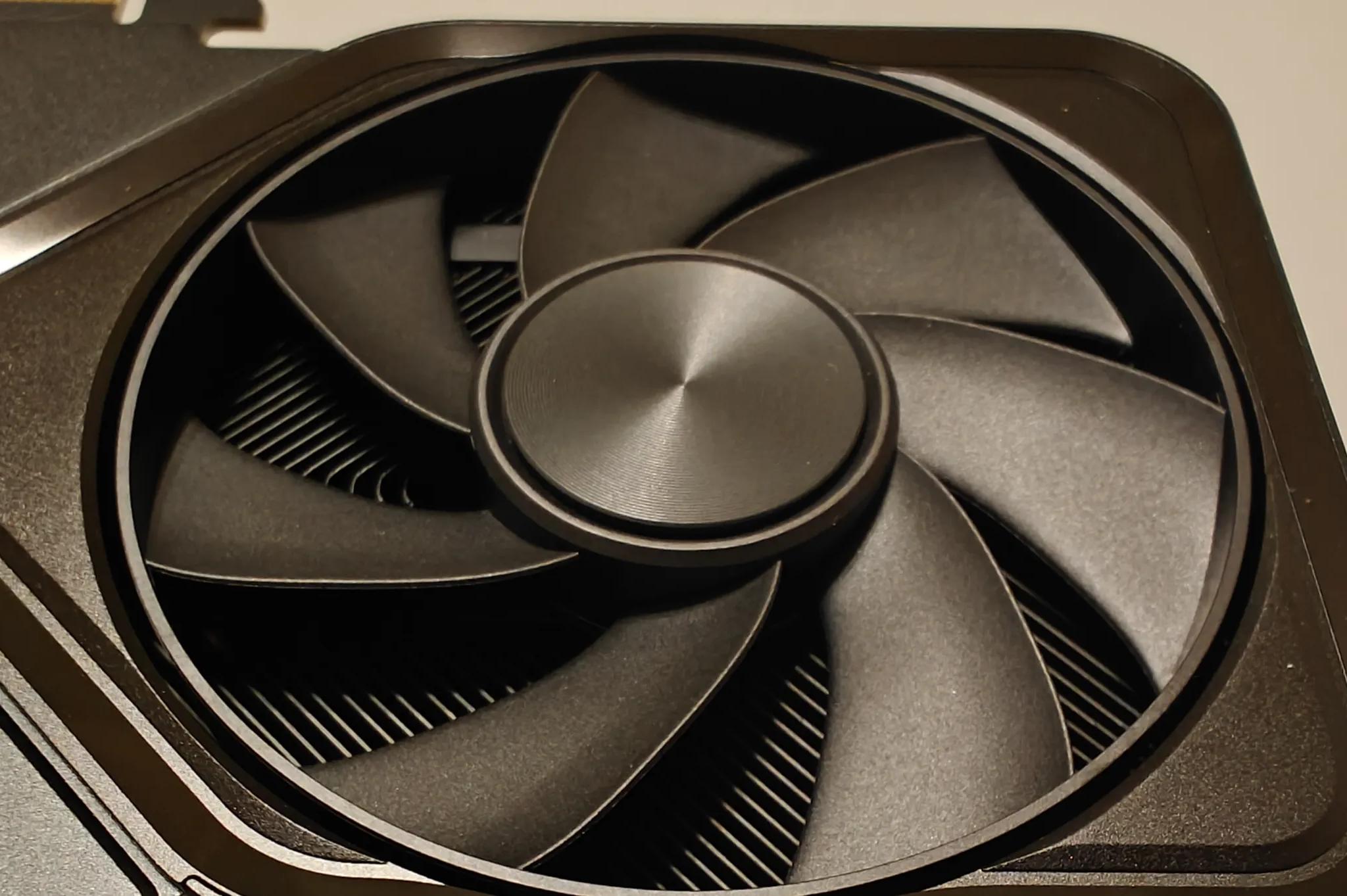 NVIDIA GeForce RTX 4070 SUPER Founders Edition Graphics Card 12GB GDDR6X - Titanium and Black
