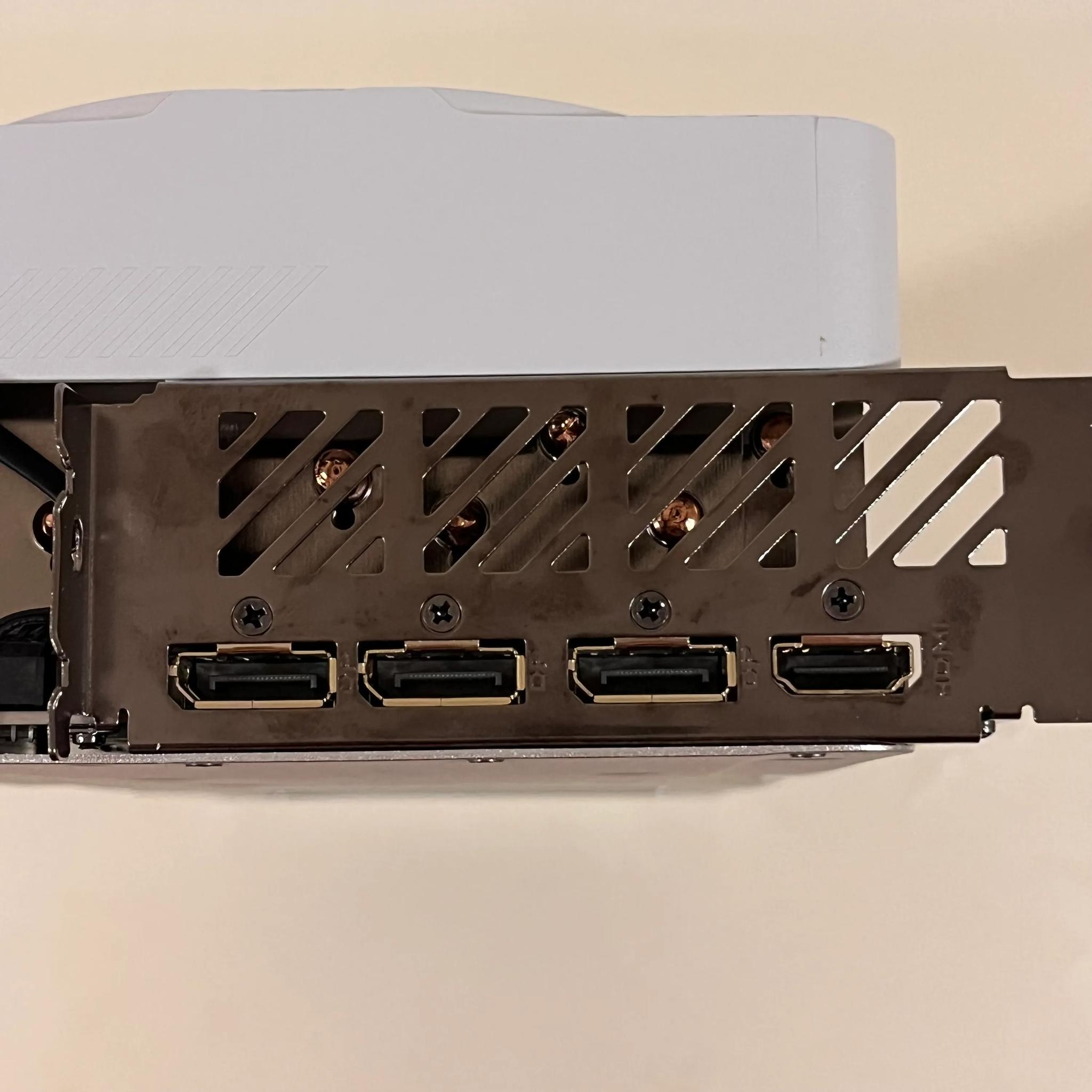 4080 AERO / READ DESC CUSTOM GAMING PC