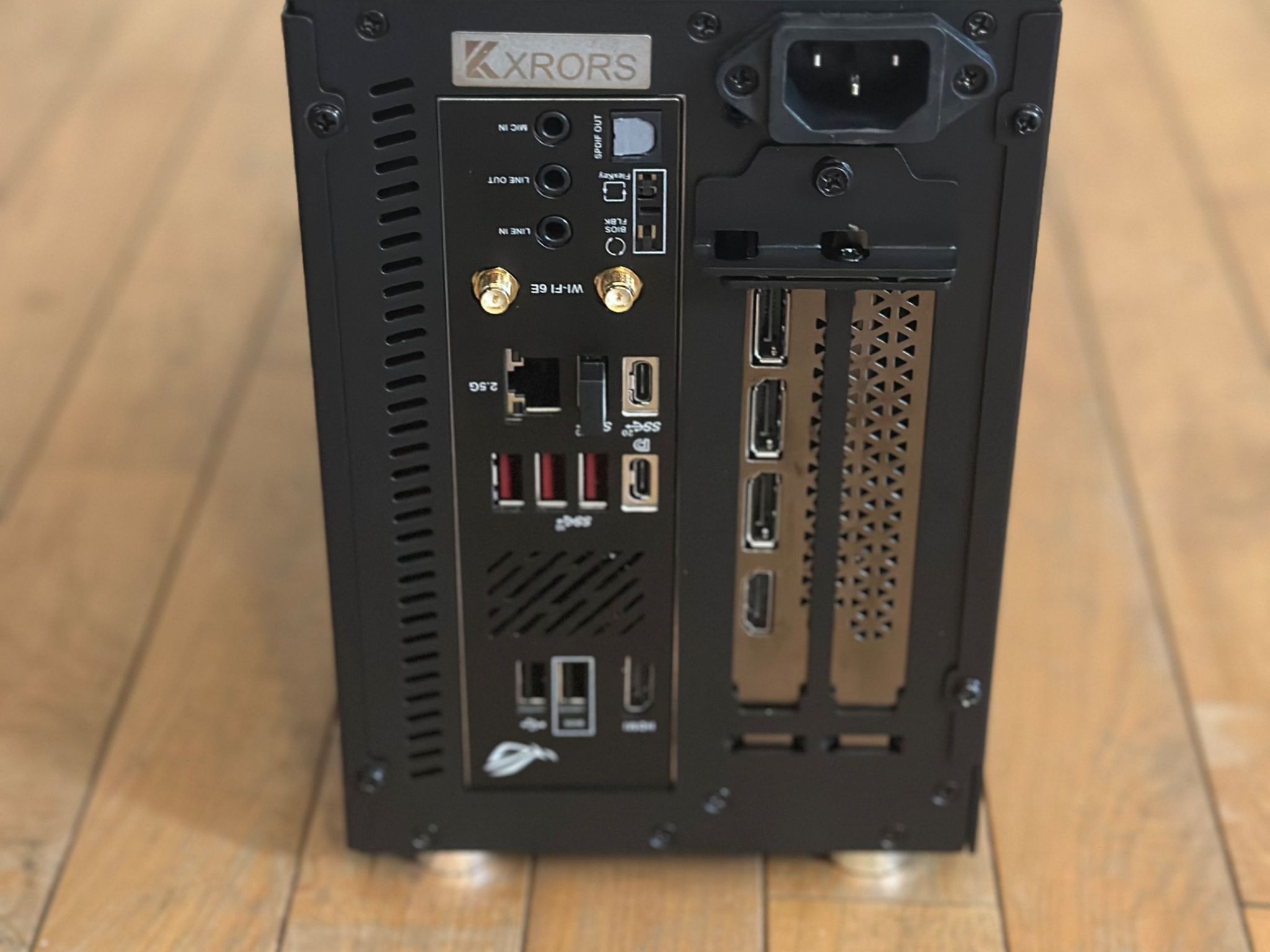 SFF Nvidia 4070 7800X3D 32gb Ram NVME: 1tb + 2tb