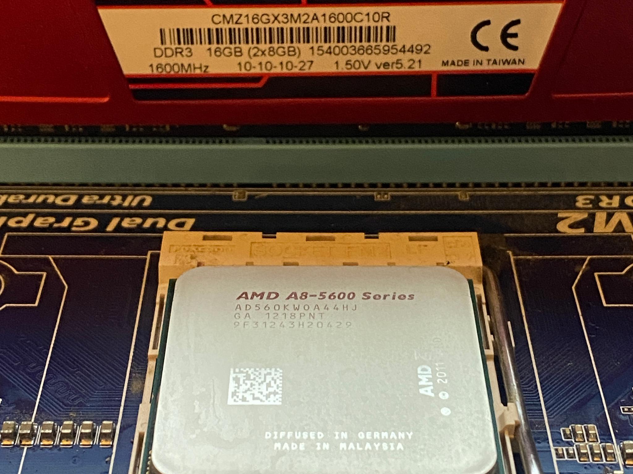 Micro-ATX + 16GB DDR3 + AMD A8-5600 Combo