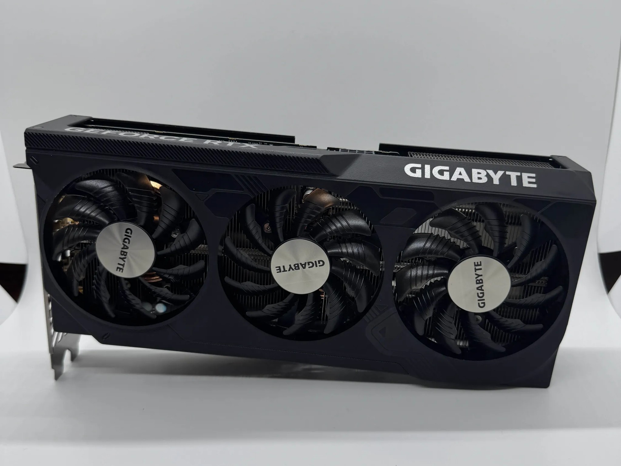 Gigabyte WINDFORCE OC GeForce RTX 4070 12 GB Video Card