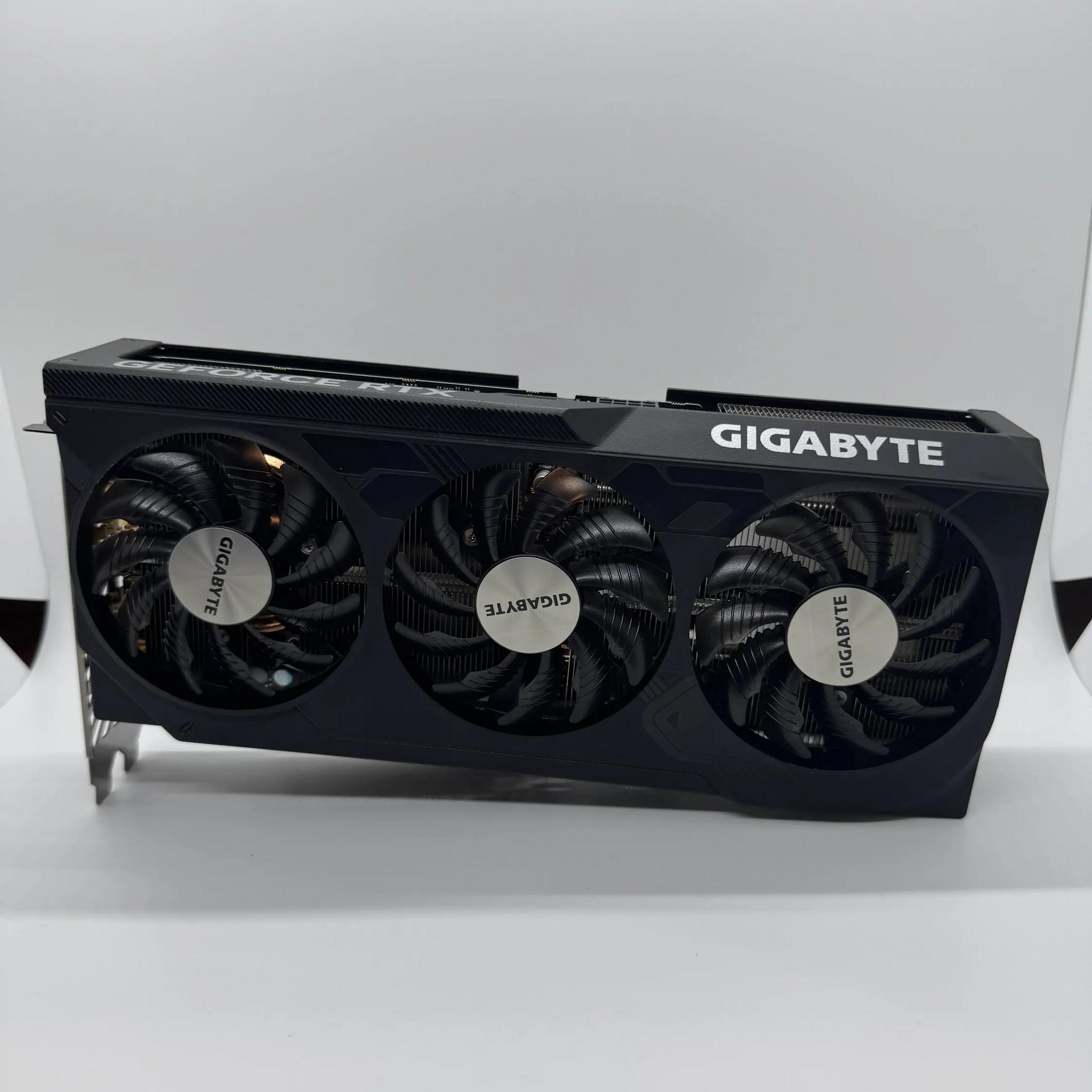 Gigabyte WINDFORCE OC GeForce RTX 4070 12 GB Video Card