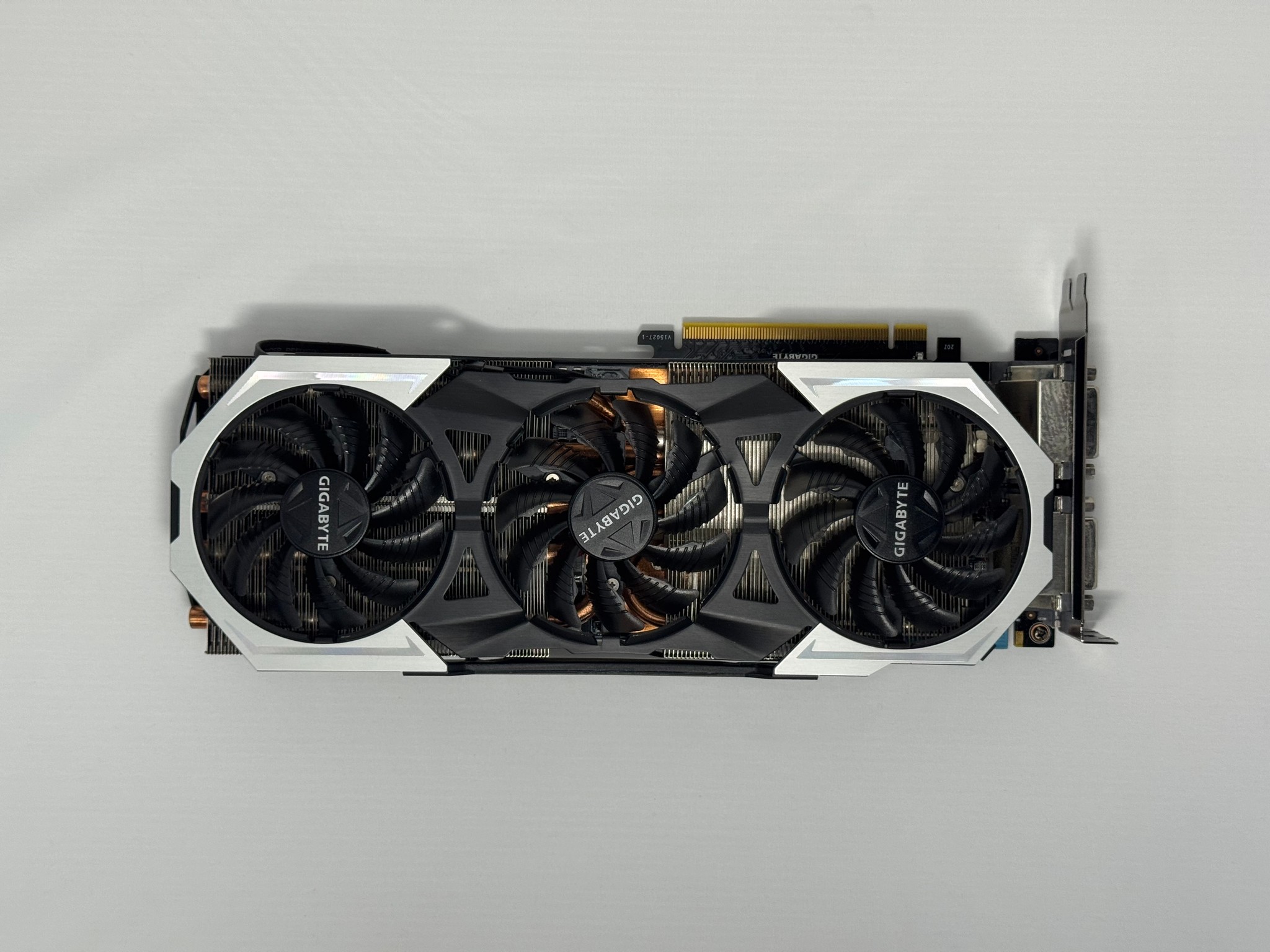 Gigabyte GV-N98TG1 GAMING-6GD GeForce GTX 980 Ti