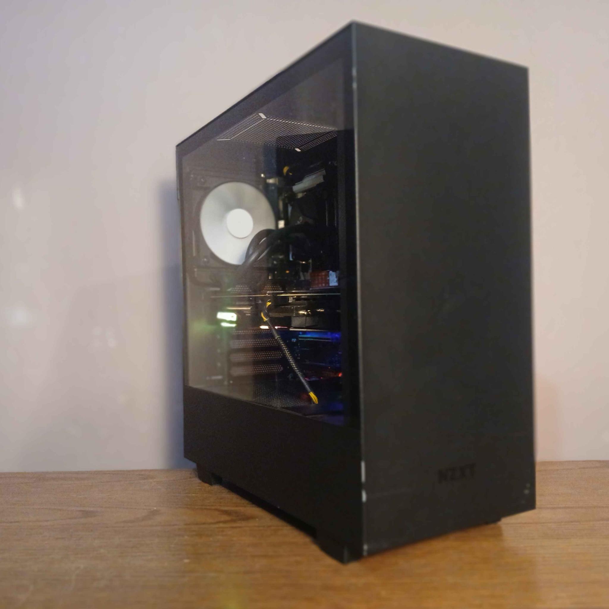 RTX 2060 Super | i5-7600k | 16gb ram | 750gb Storage | 1080p Mid-Range built