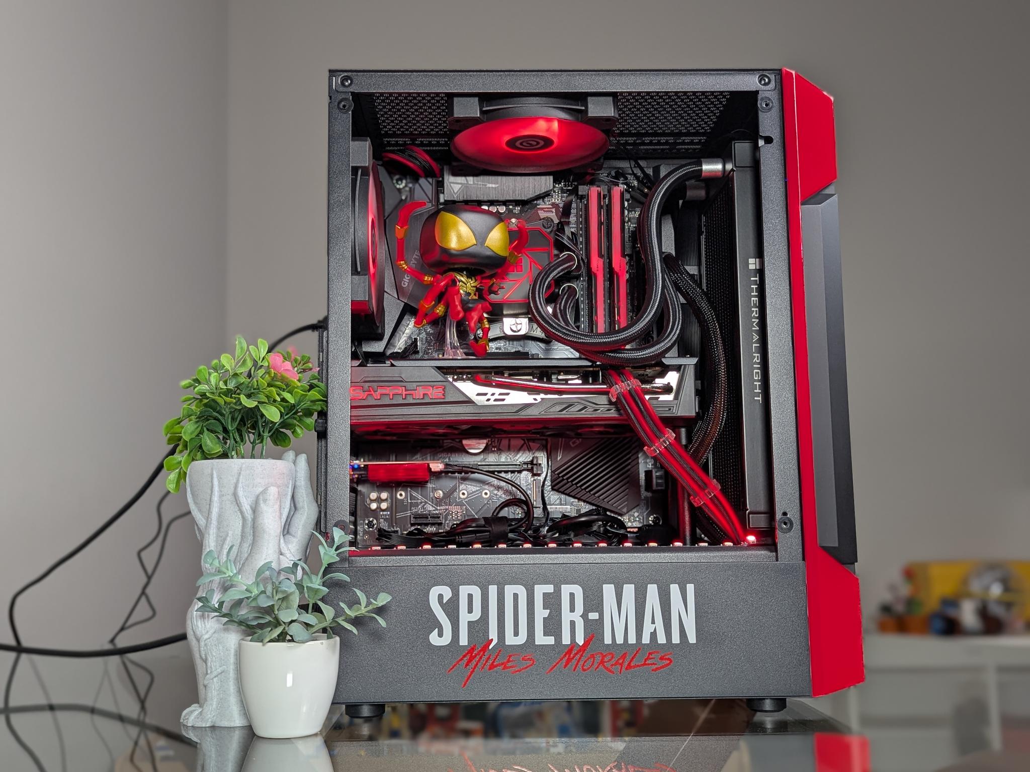 The Spiderman Gaming PC | Liquid Cooled Ryzen 5 CPU + RX 5600XT GPU | 1TB SSD | 16GB RAM