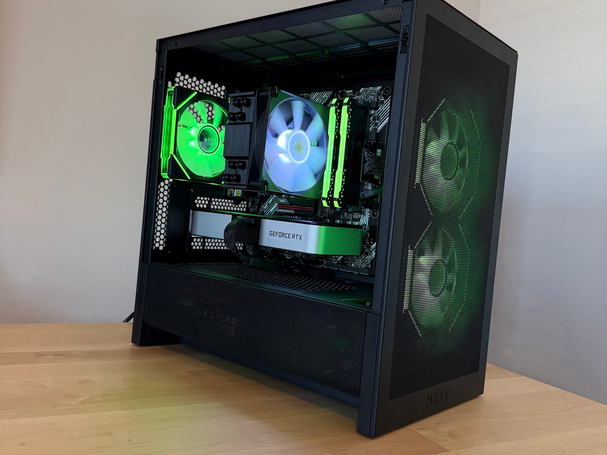 RTX 3060Ti Founders | Ryzen 5 5500 | 32Gb D4 | RGB