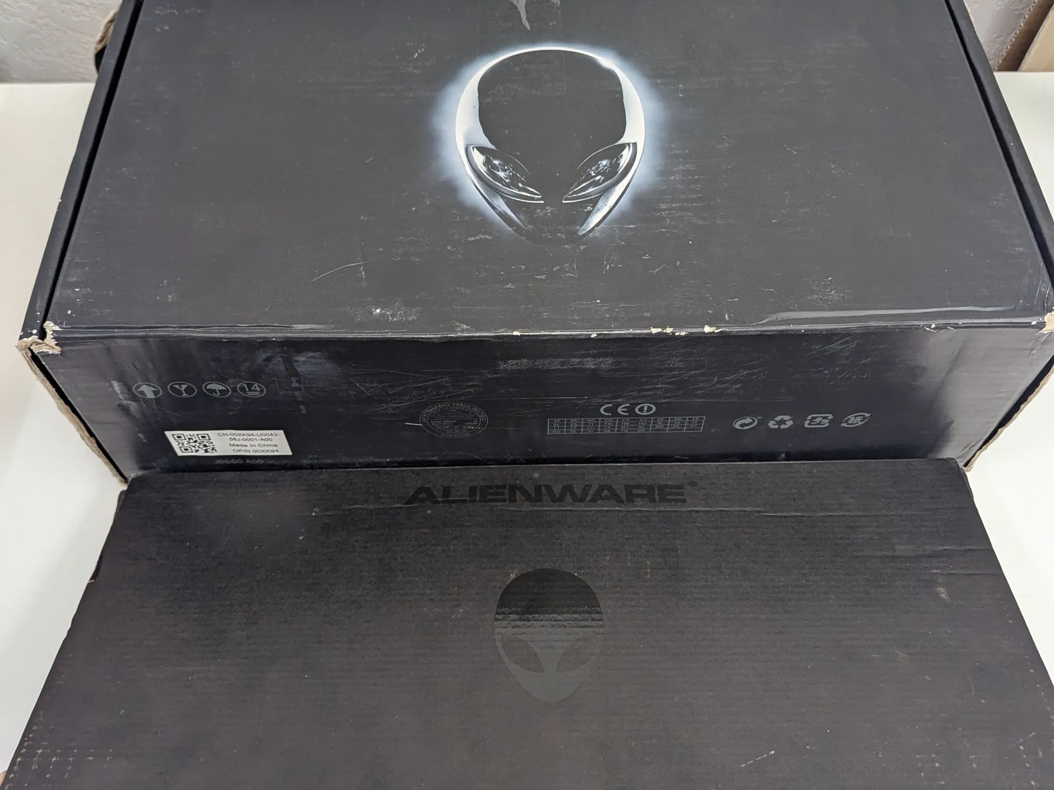 👾 Compact Alienware Mini PC | Windows 8 Activated | Includes Mouse/Keyboard/Power Supply