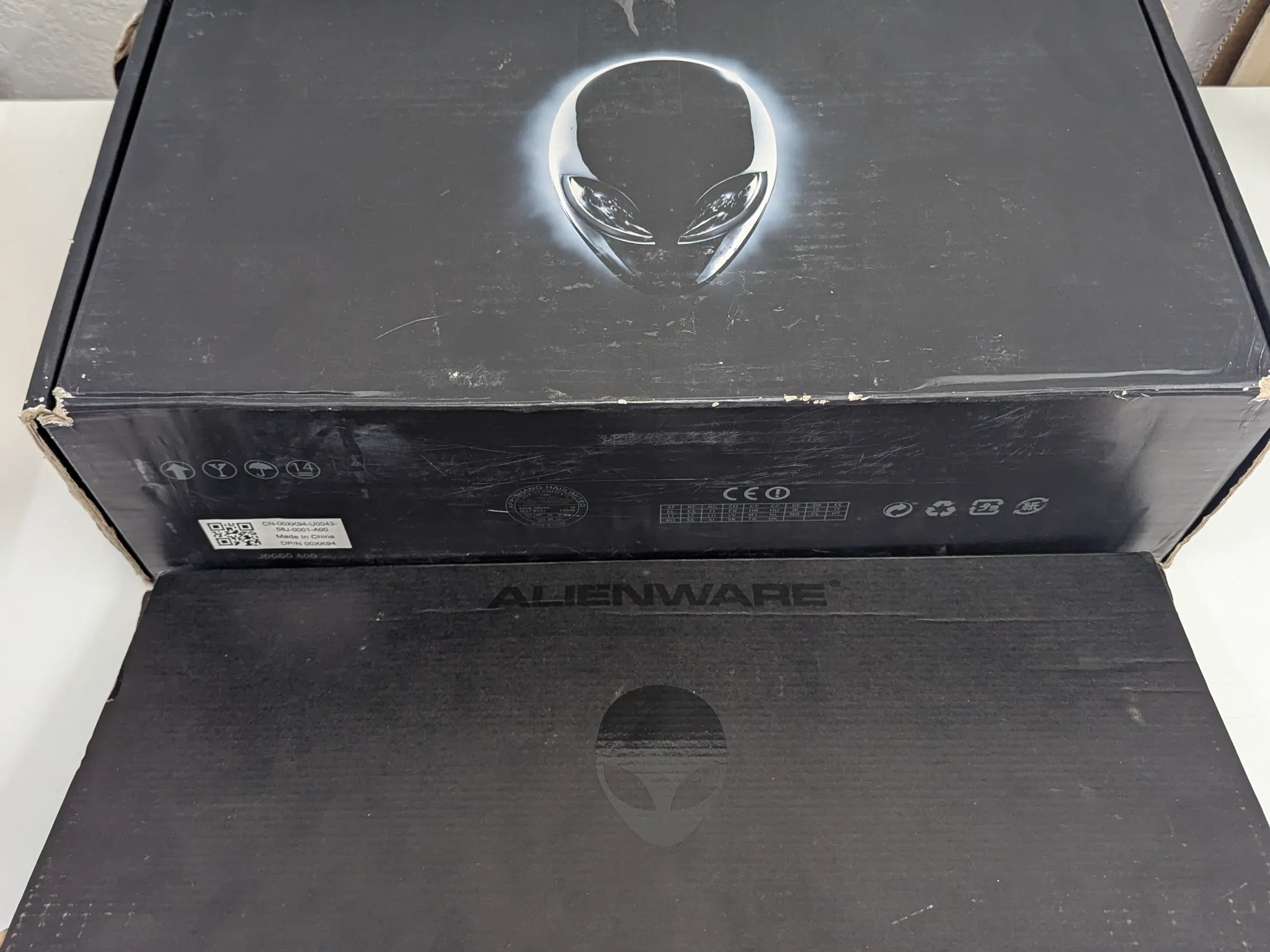 👾 Compact Alienware Mini PC | Windows 8 Activated | Includes Mouse/Keyboard/Power Supply