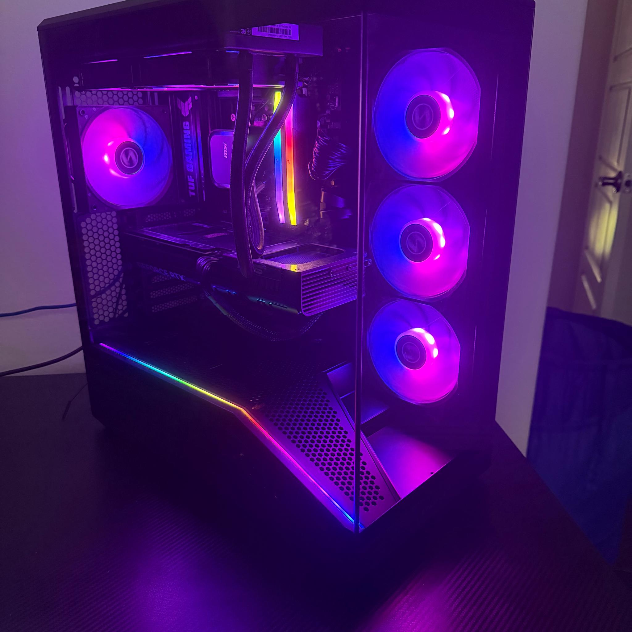 Custom Gaming PC Build