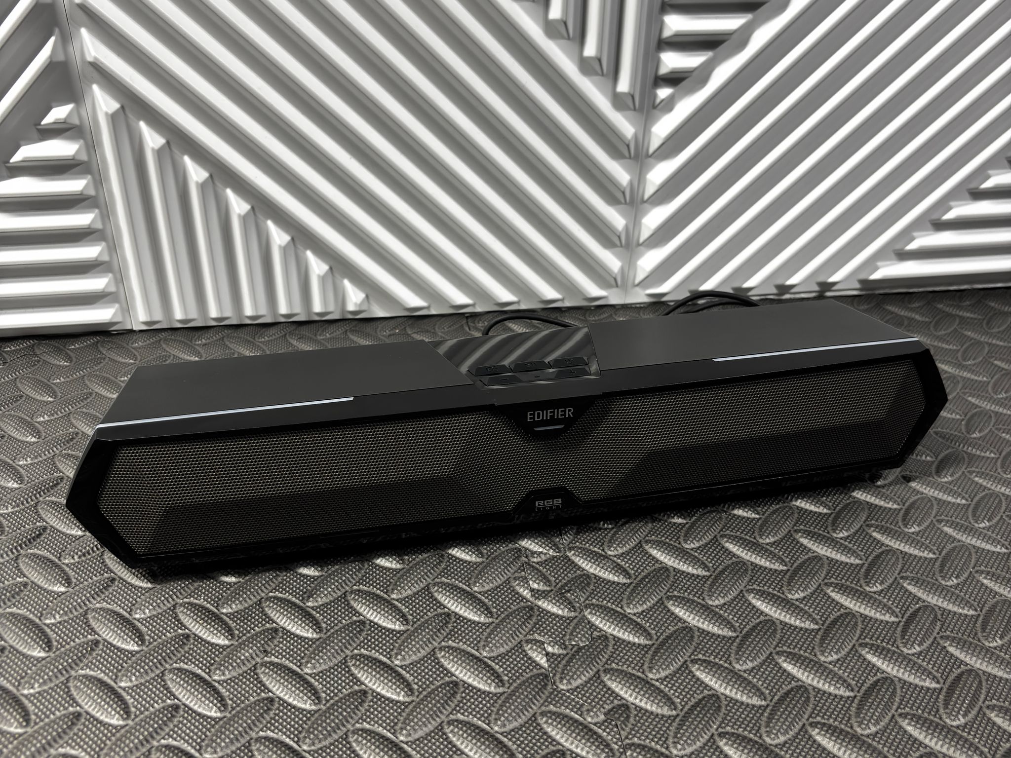 Edifier MG300 RGB Gaming Soundbar Speaker | USB | Tested Working