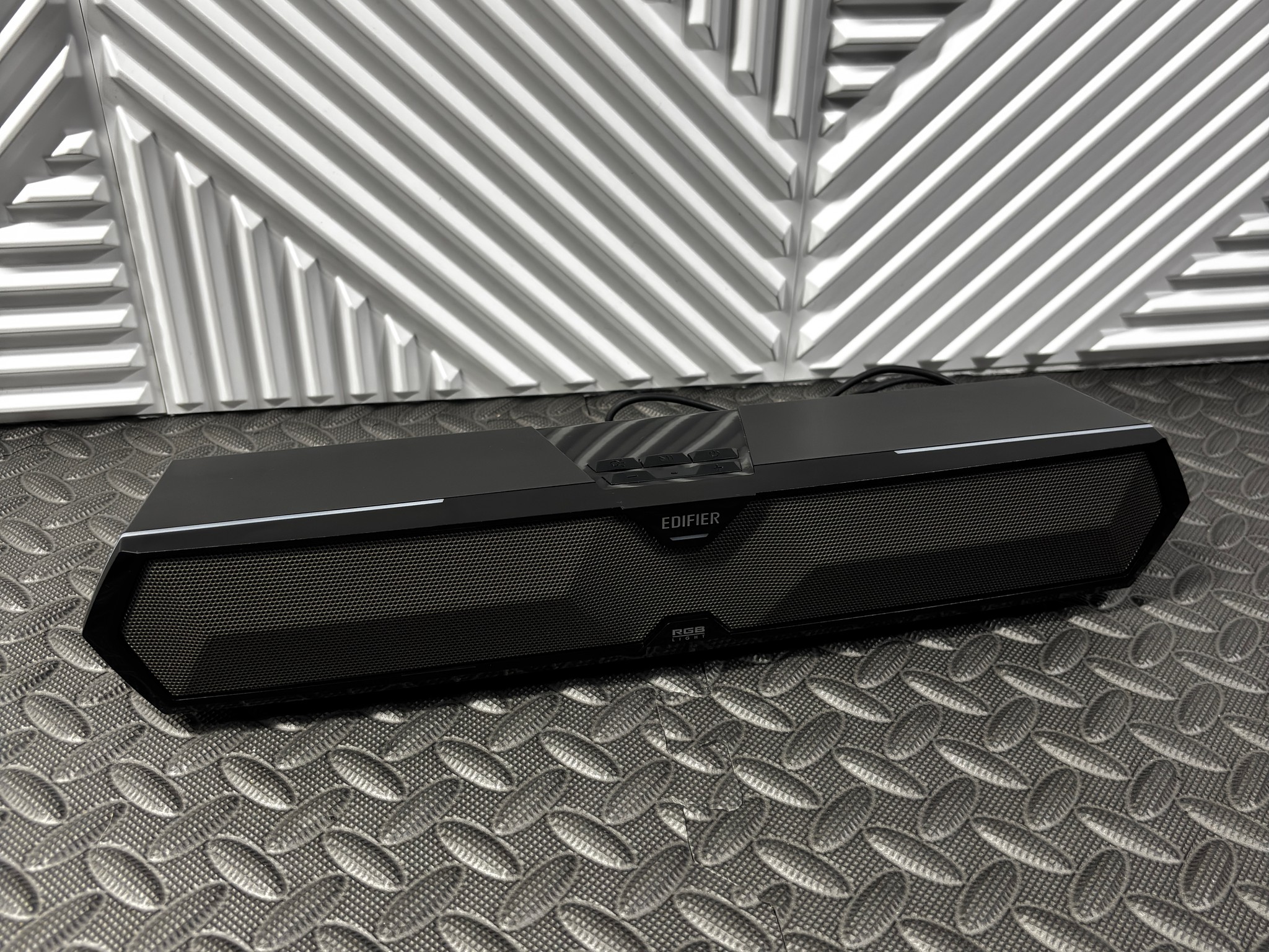Edifier MG300 RGB Gaming Soundbar Speaker | USB | Tested Working