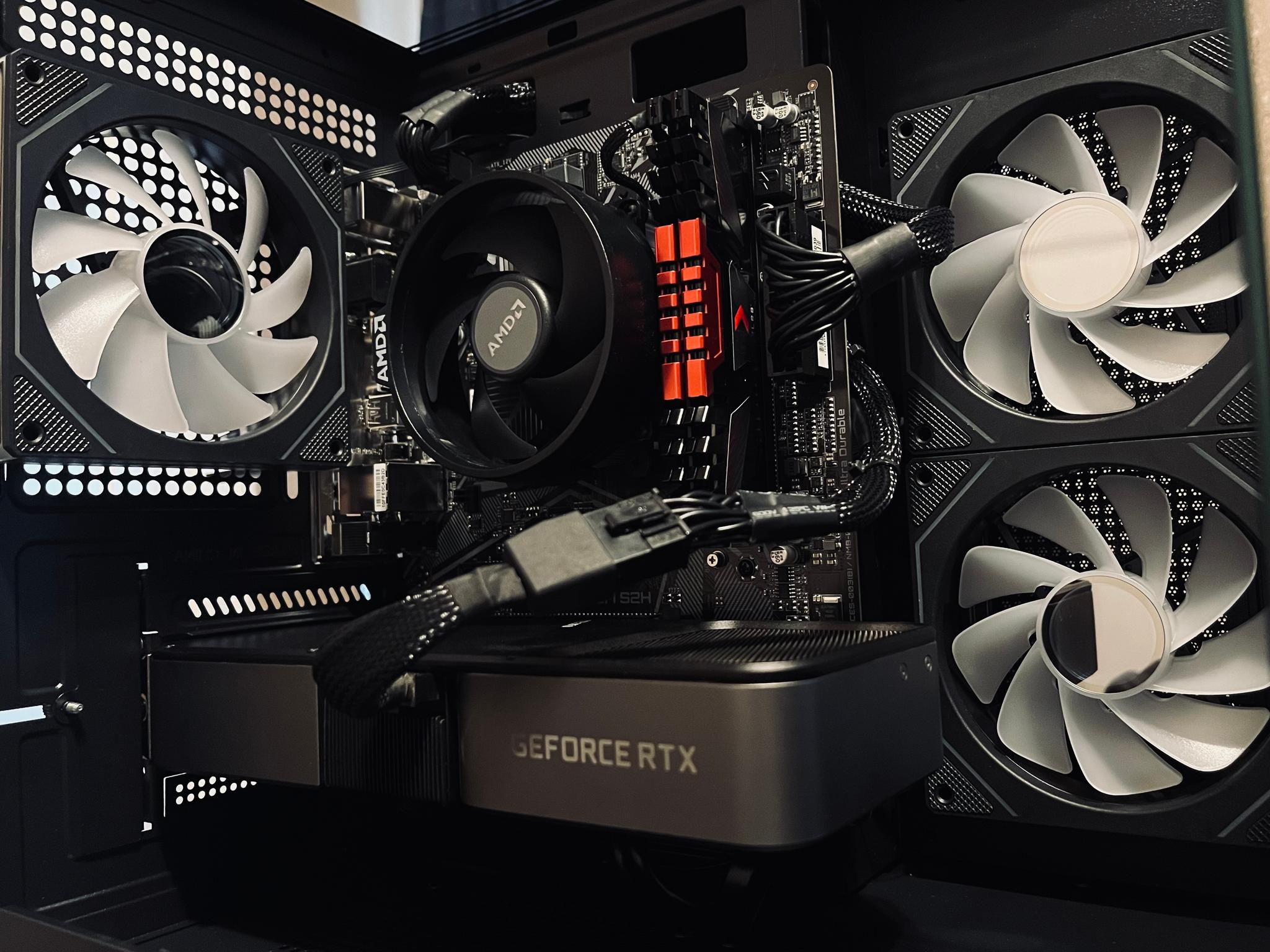 Performance Gaming PC |RTX 3070 // Ryzen 5500 // 1TB SSD|