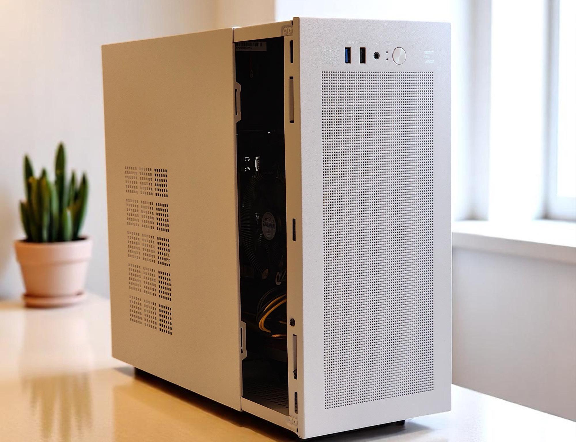 ⚡ Radeon Gaming PC | RX 480, Intel 8-CORE Xeon, 16GB RAM, 256GB M.2 + 320GB HDD, WIFI, Win 10 Pro