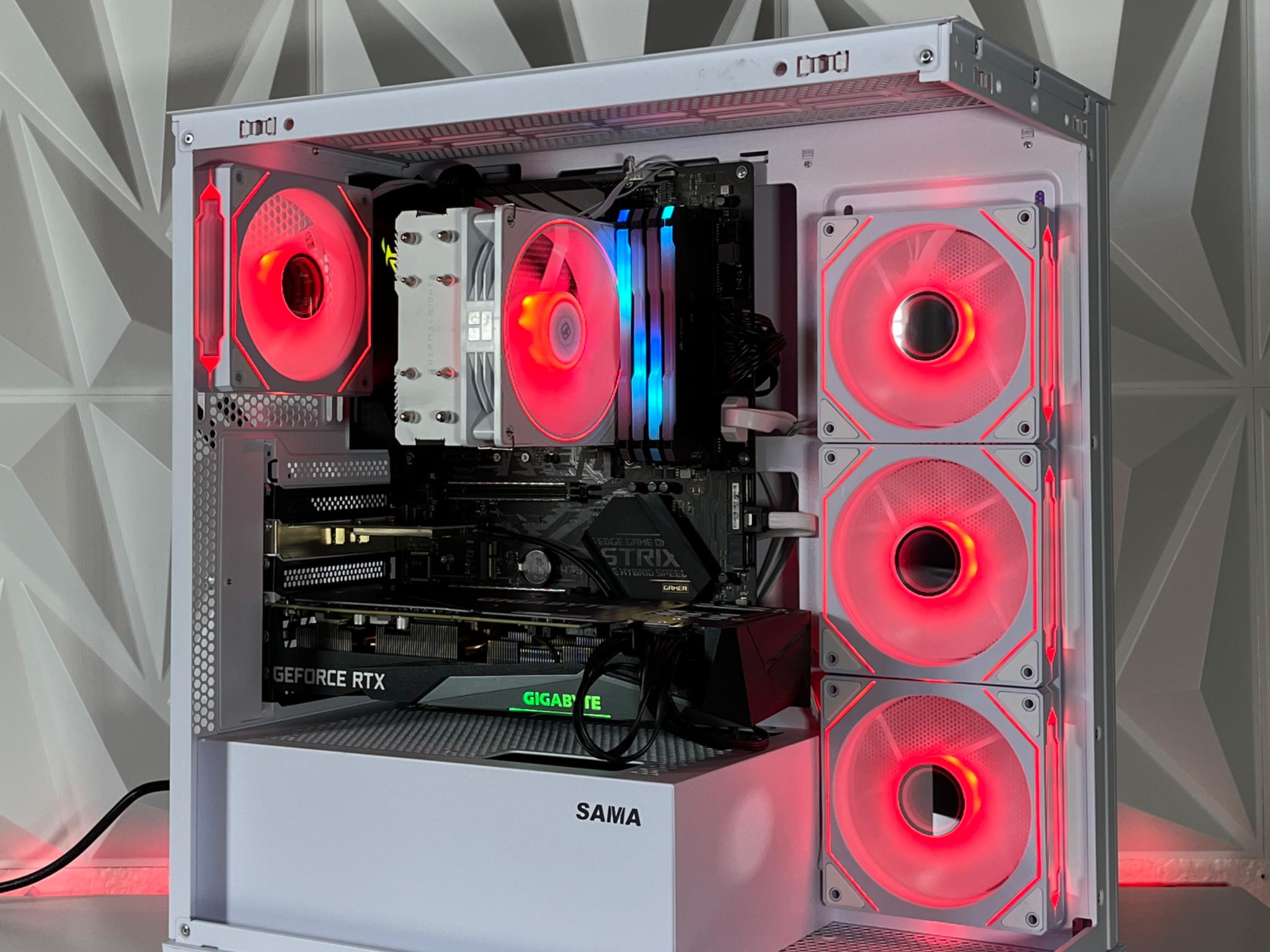 RTX 3070 OC, Ryzen 7 3700X, 32GB RAM | White RGB Gaming Computer
