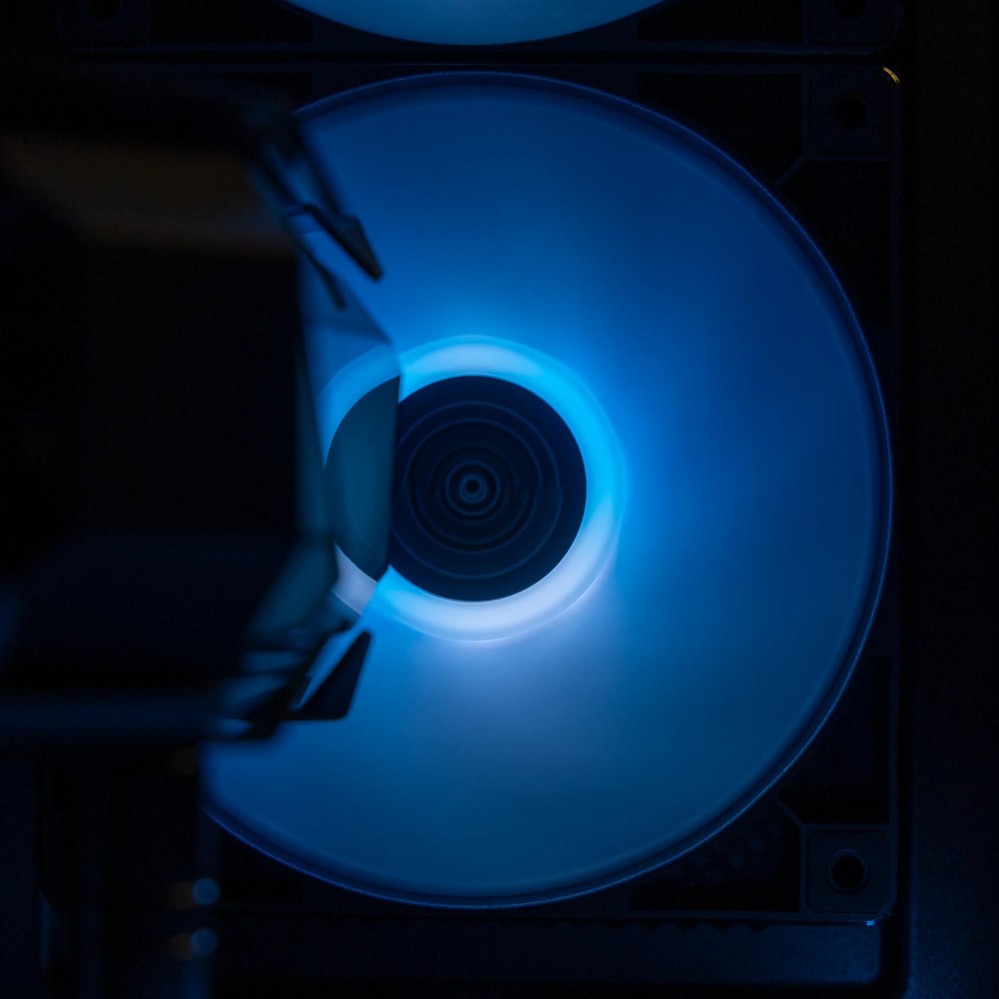 🌪️ Typhon 🌪️ RX 9070XT / AMD R7 7800X3D / 2TB NVME / 32GB DDR5 RAM / 360 AIO / Windows 11 Pro