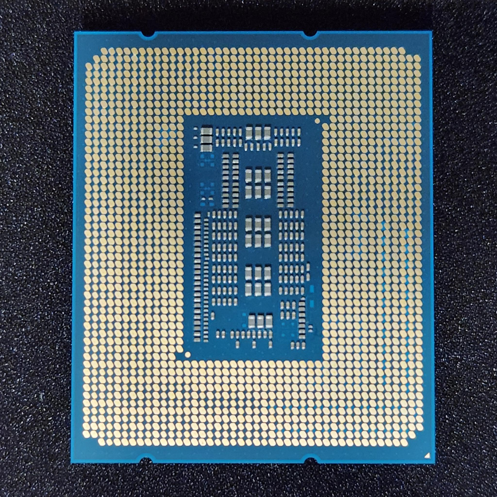 Intel Core i7-13700KF