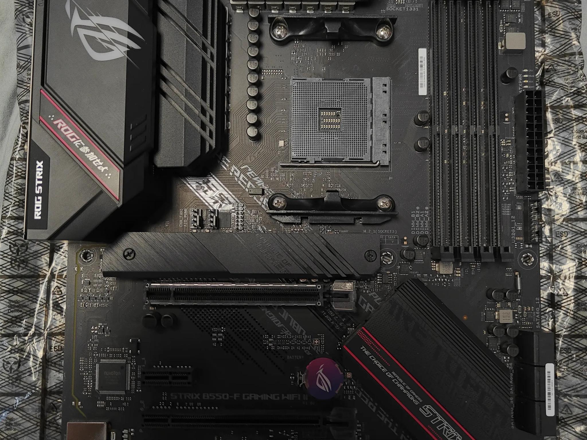 Asus ROG Srix B550-f Gaming WiFi II