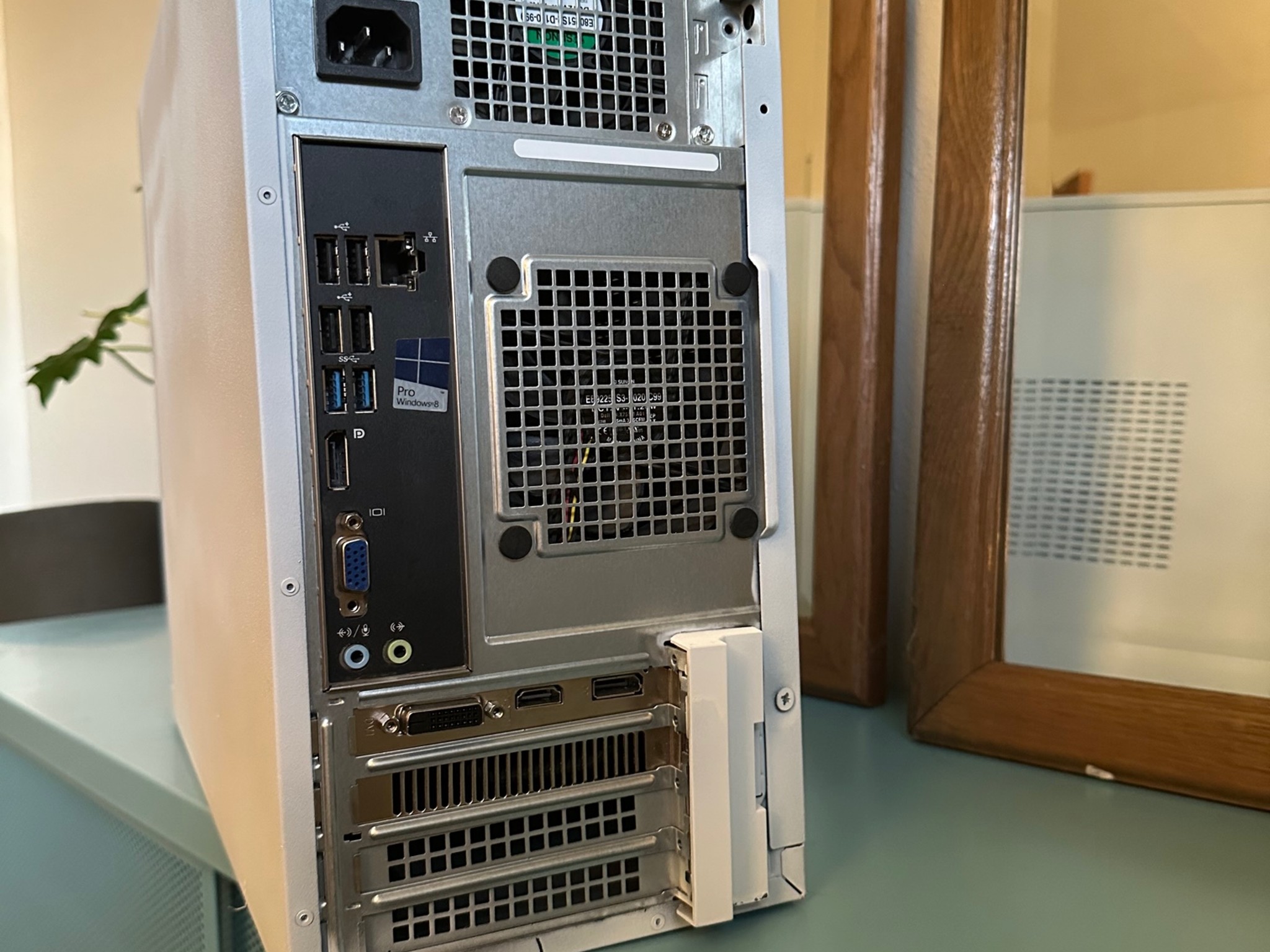 Custom White rx560 & i5-4690k Optiplex