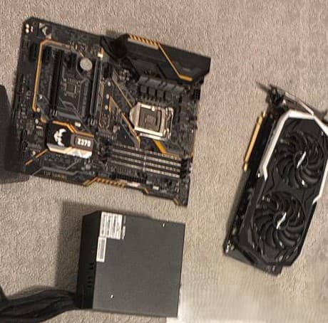 i7 8700 + ASUS Z370 Plus gaming + Evga 650w