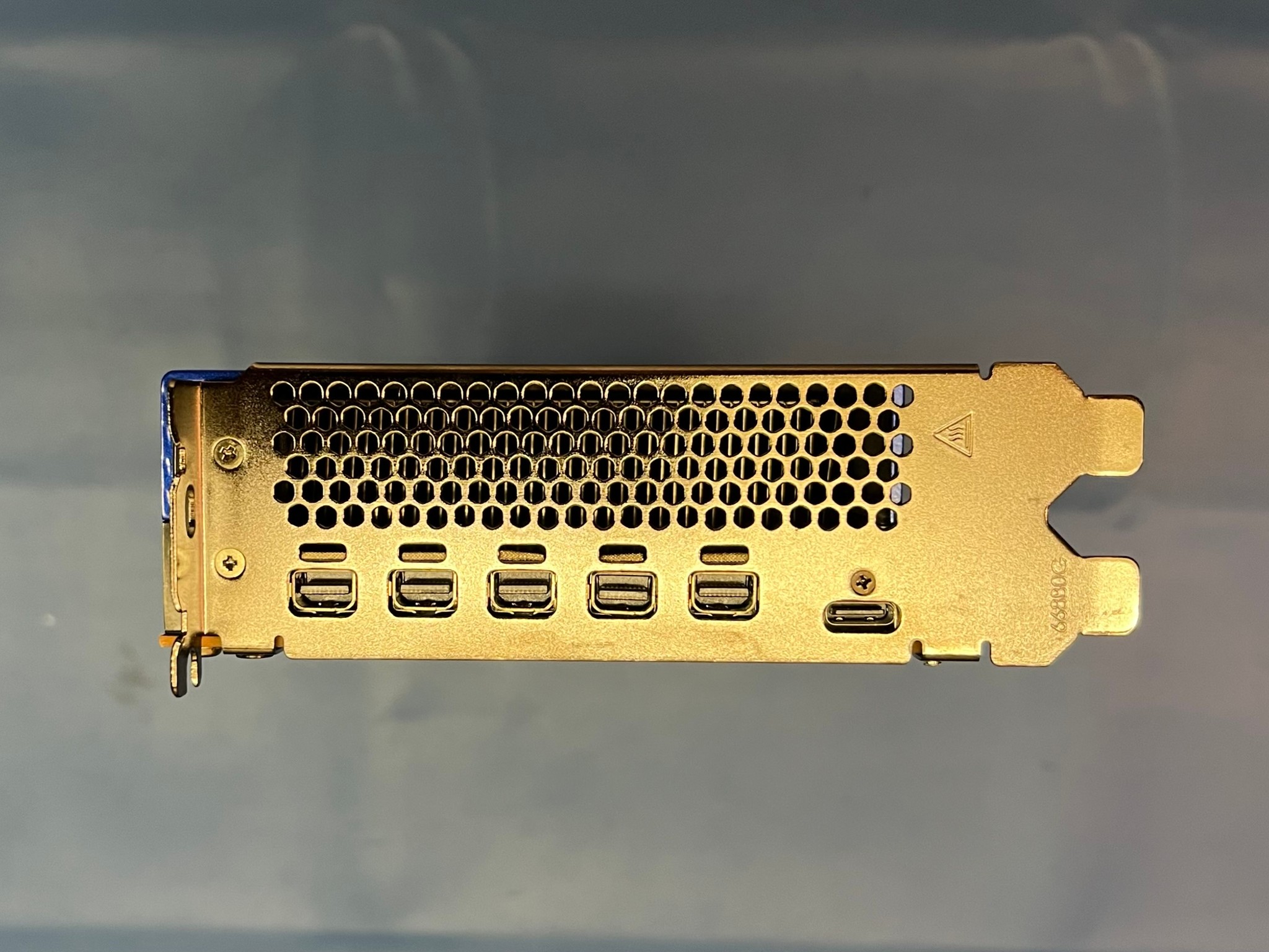 AMD Radeon PRO W5700 8GB