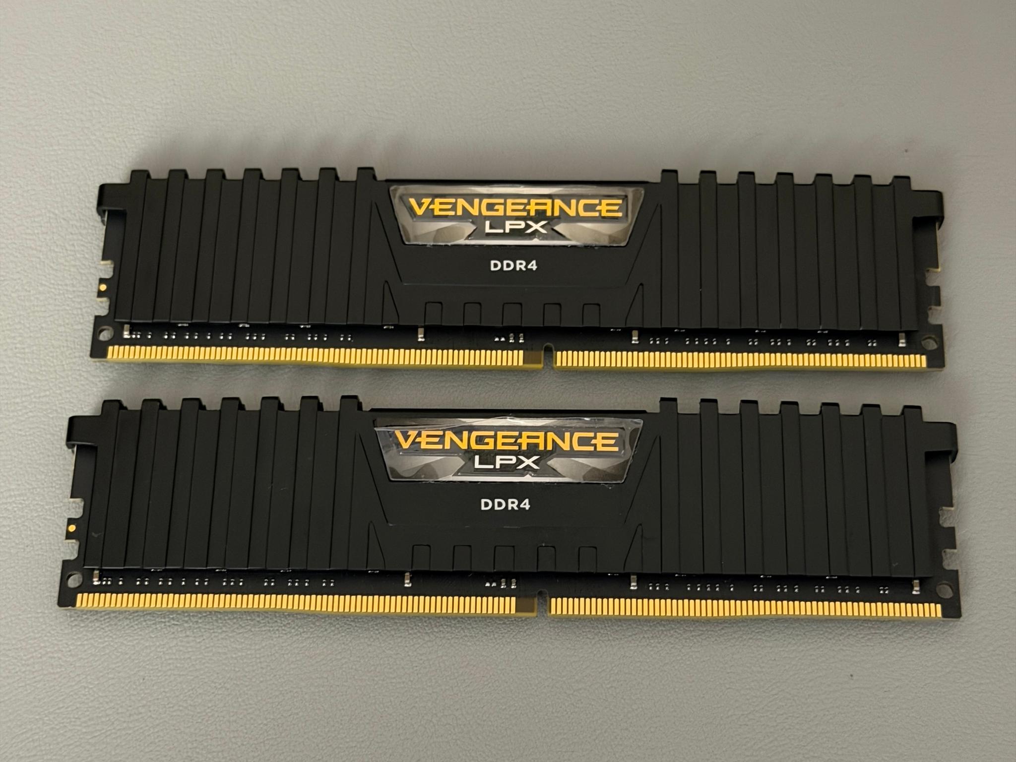 32GB DDR4 RAM