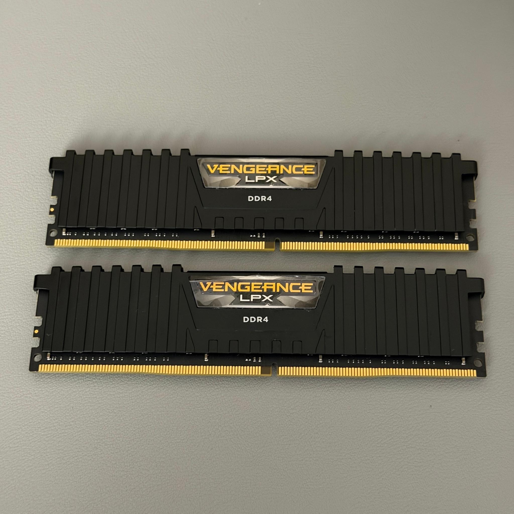 32GB DDR4 RAM