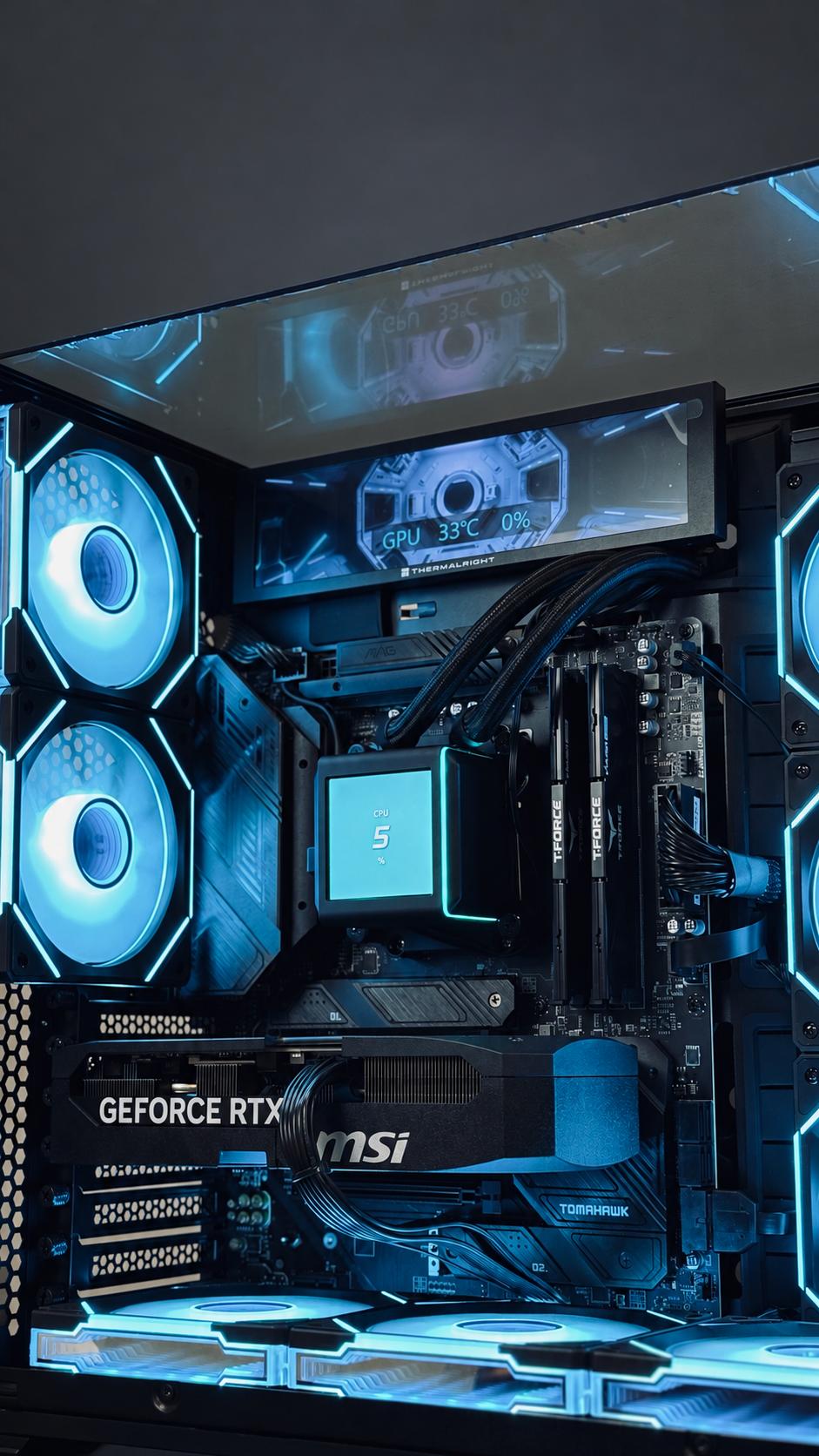 ⭐️ Ryzen 7 9800X3D + RTX 5070 ⭐️ Dual LCD • Liquid-Cooled Gaming PC • 32GB / 2TB