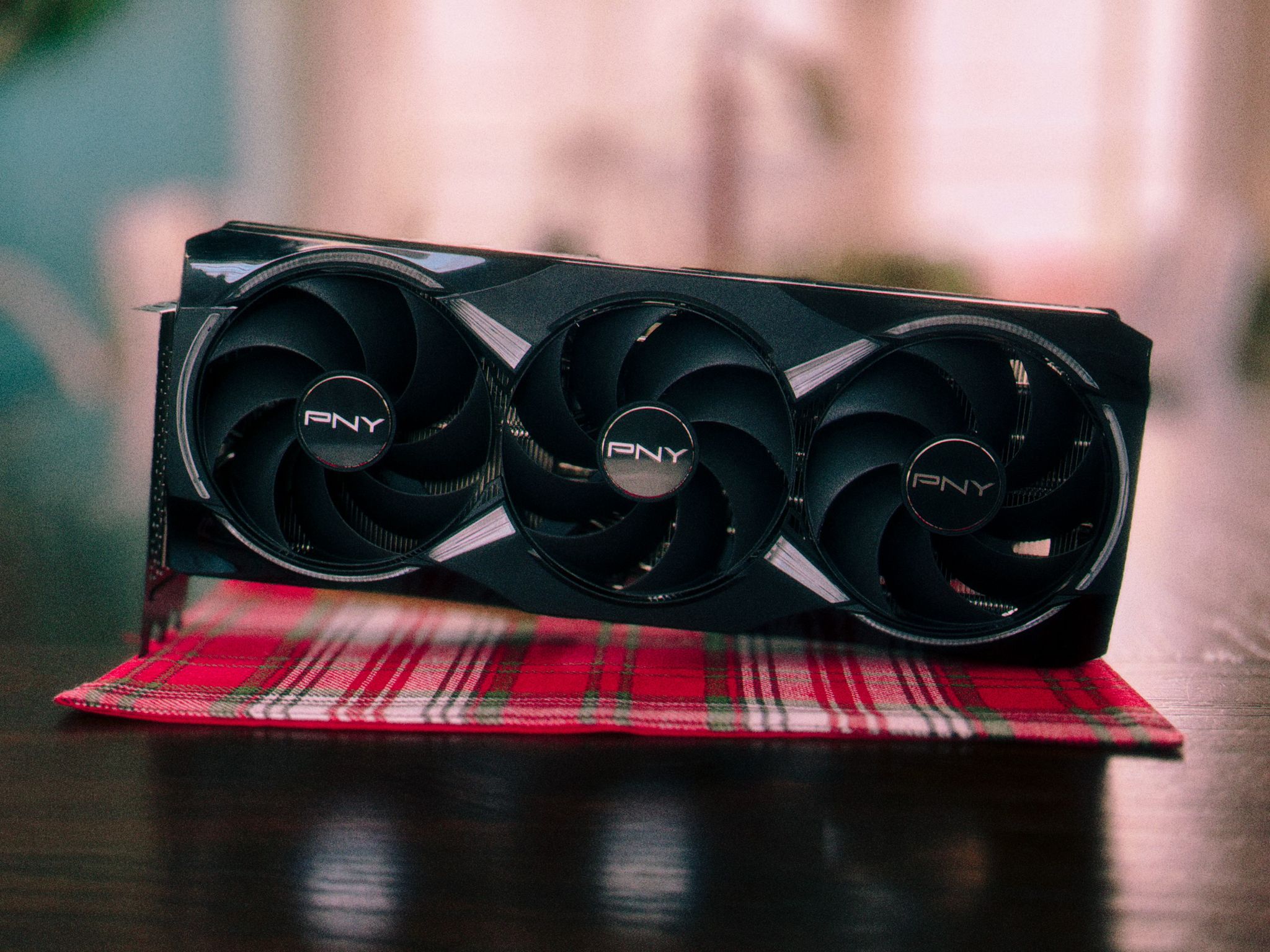 PNY GeForce RTX 5080 ARGB EPIC-X RGB Overclocked Triple Fan