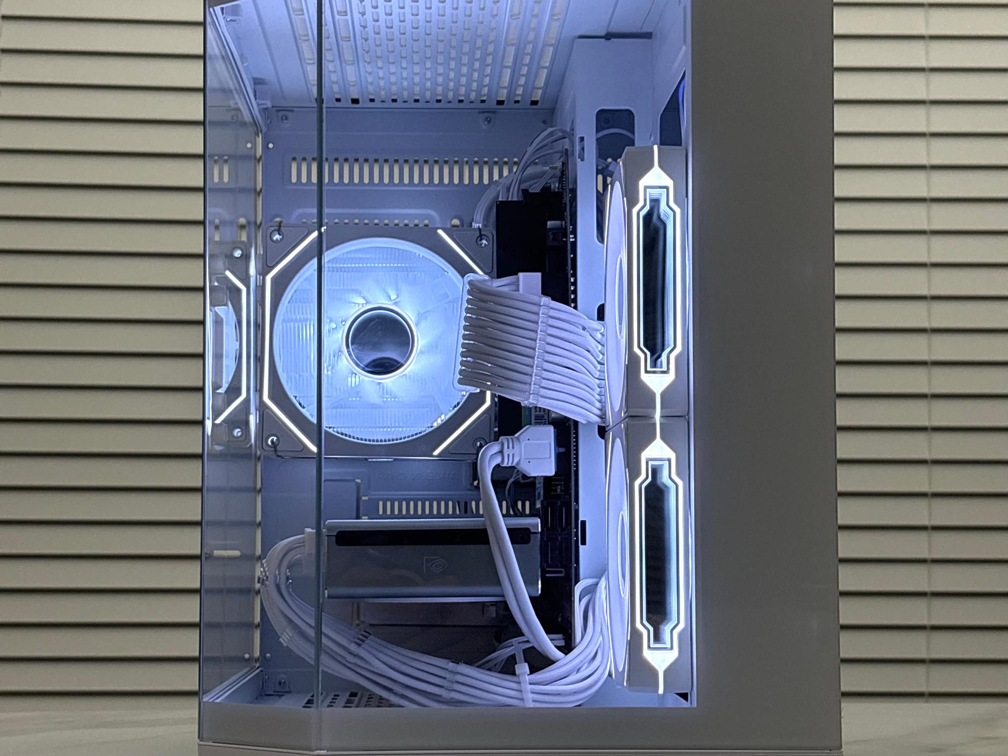 ❄️White Gaming PC | RTX 2070 Super | Ryzen 5 3600 | 16GB RAM | 512GB SSD | WIN 11 ❄️