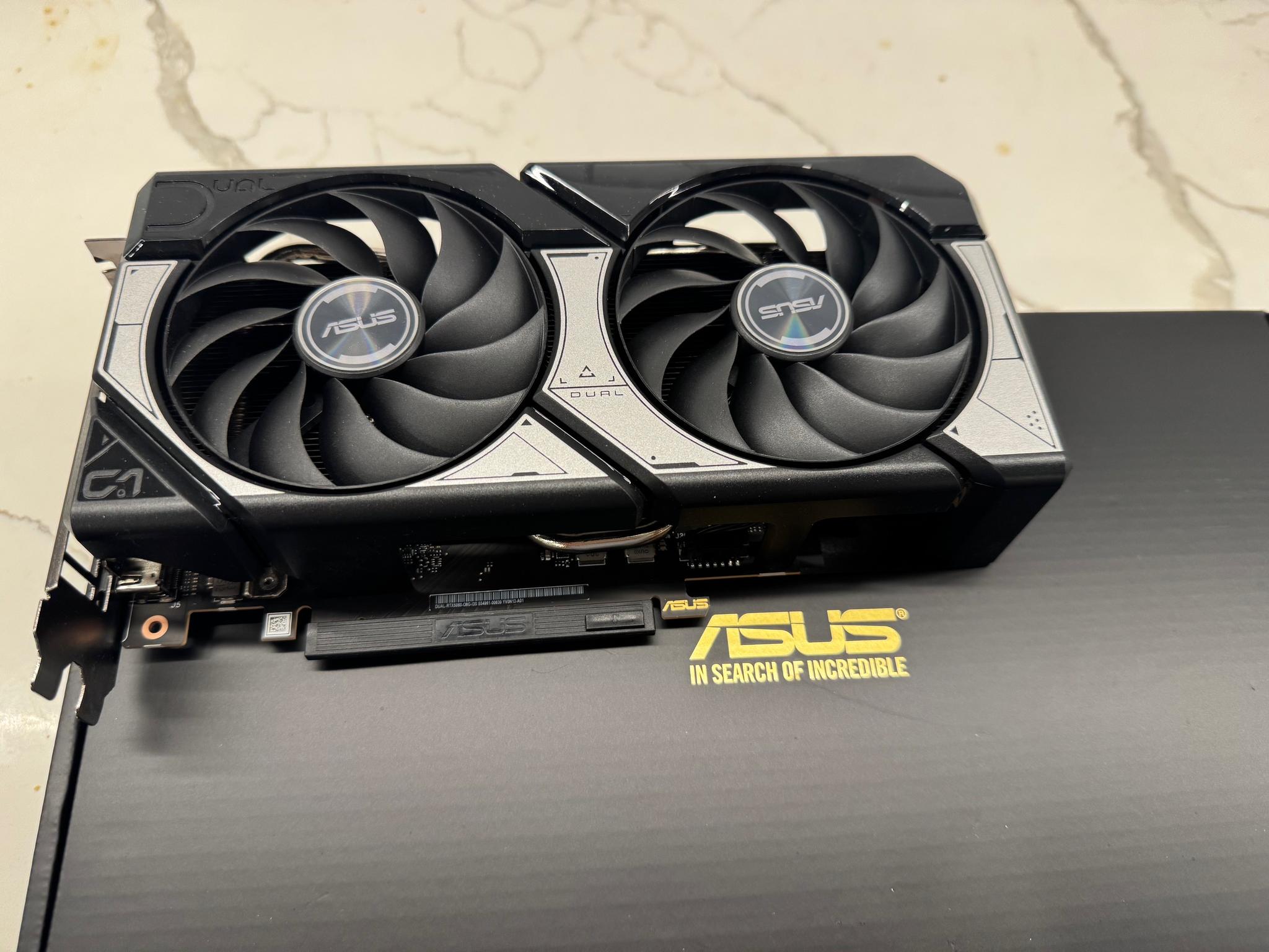 ASUS NVIDIA GeForce RTX 5060 Dual Overclocked Dual Fan 8GB GDDR7 PCIe 5.0 Graphics Card