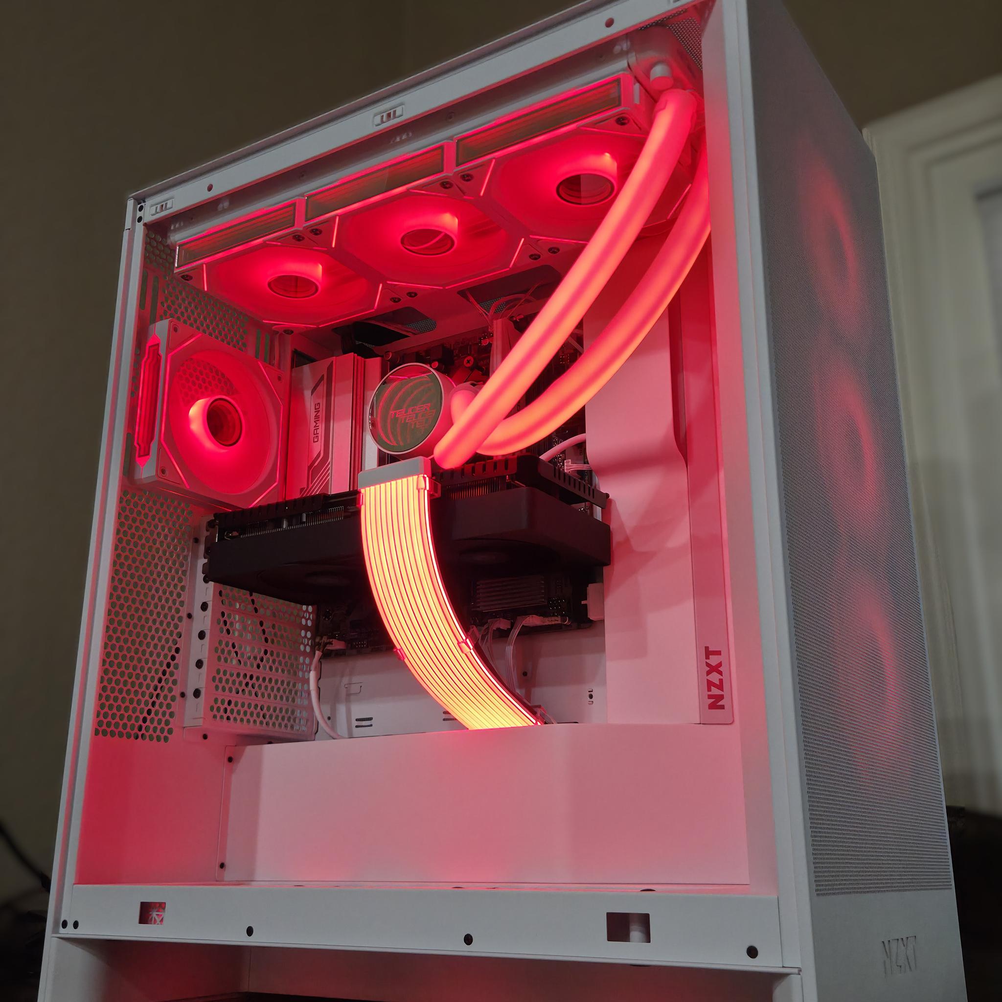 Glacier! 🧊|RTX 3070|Ryzen 7 8700F|DDR5|1TB Gen4 NVMe