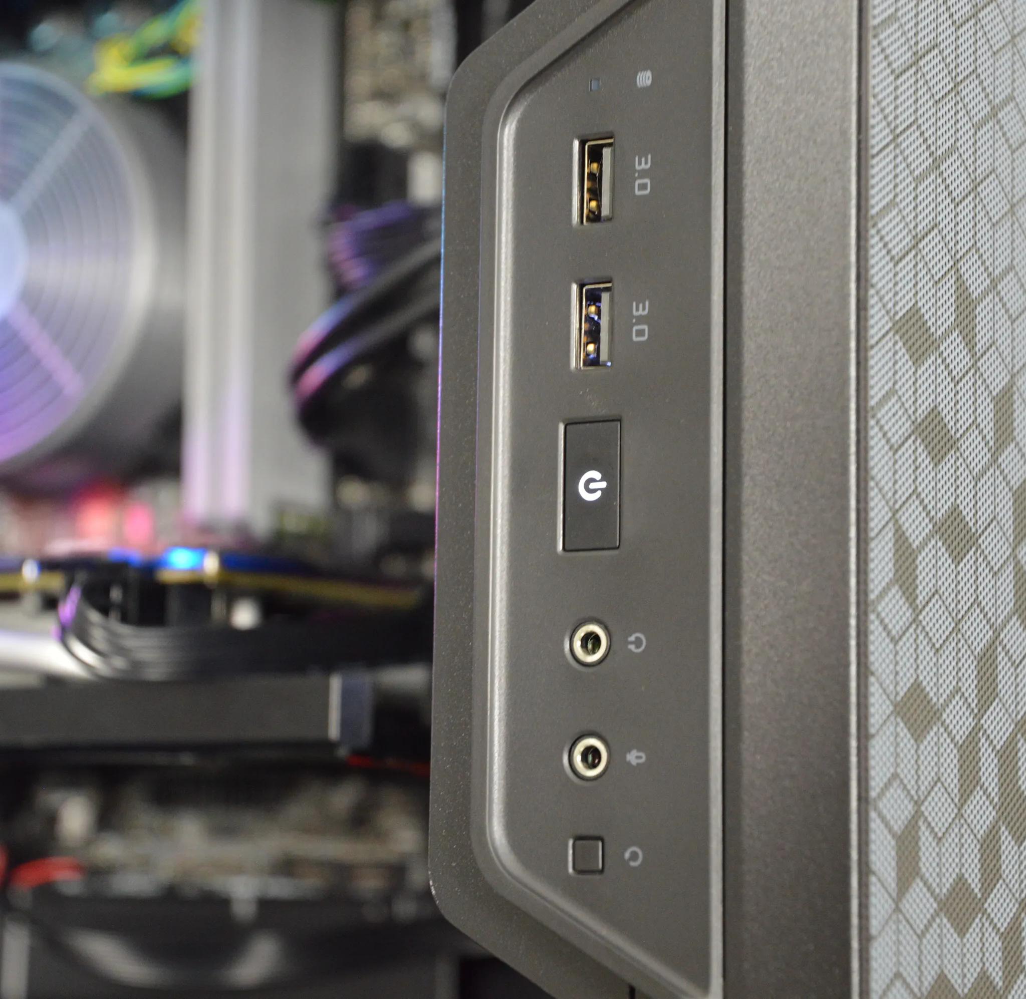 🍱🍱| RX 580 8GB | INTEL i3 8100 | 16GB DDR4 RAM | 512GB SATA SSD | Lunch Box 2.0 |