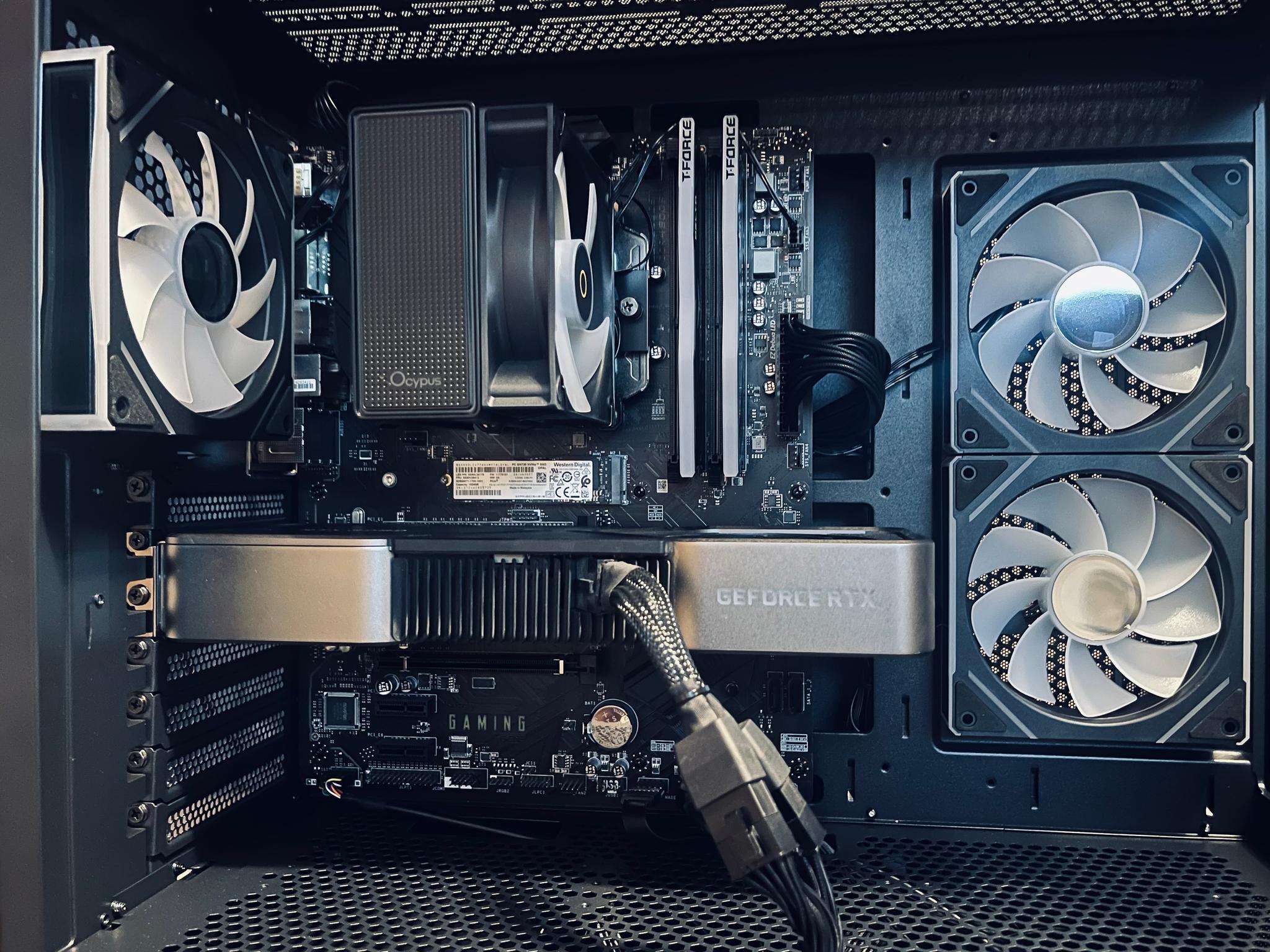 Pro Gaming PC |RTX 3080 // Ryzen 7 5700x3D // 32GB DDR4|