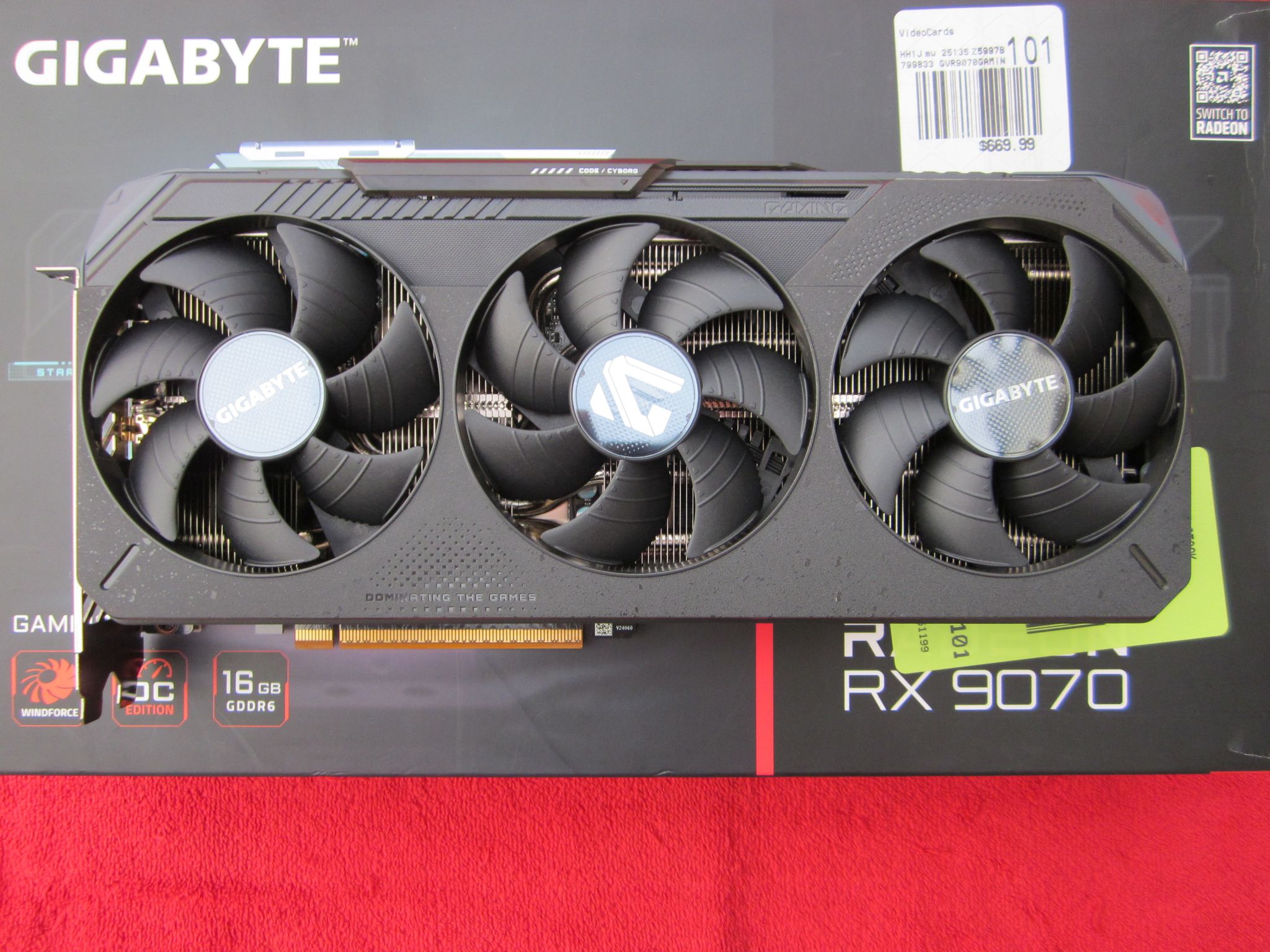 Gigabyte Radeon RX 9070 Gaming Overclocked 16Gb