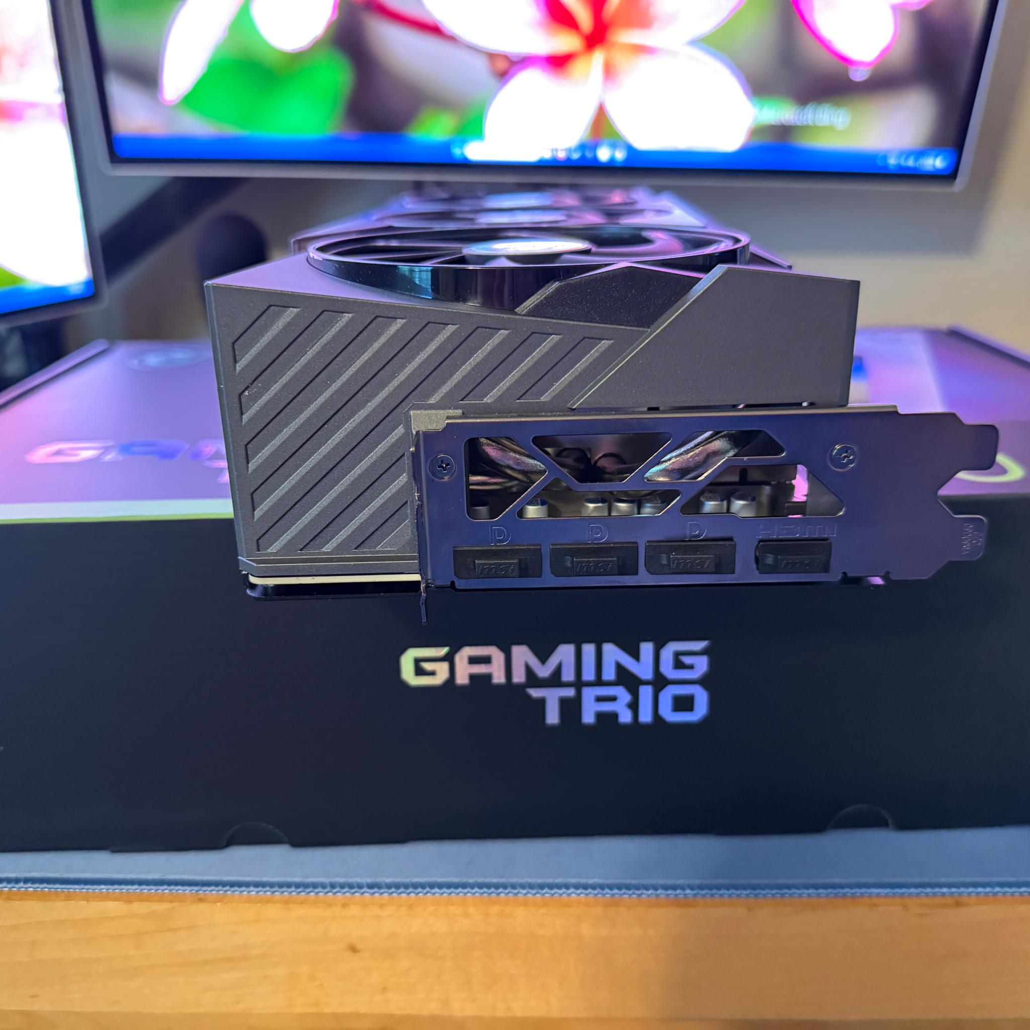 MSI Gaming Trio RTX 5090 32gb