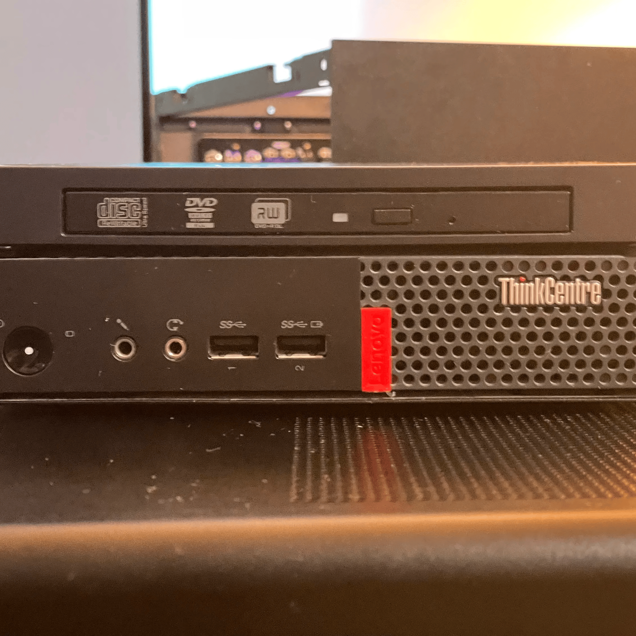 SFF Lenovo M710q 
