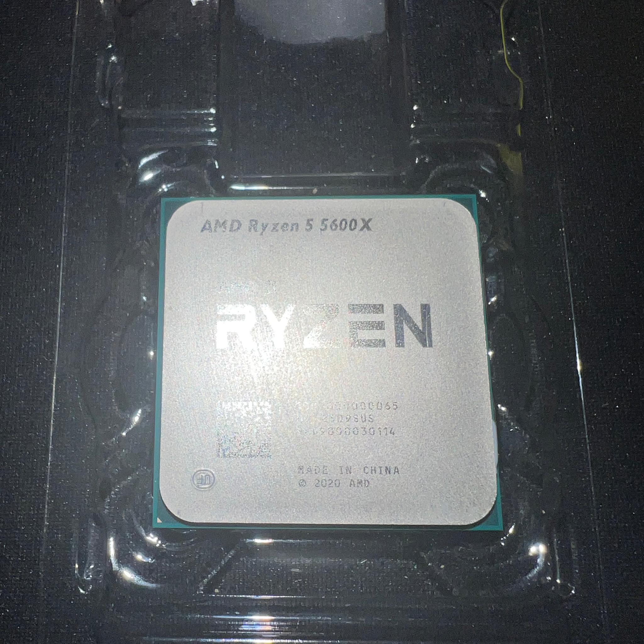 AMD Ryzen 5 5600X 6-core and 12-wire unlocked desktop processor Wraith Stealth Cooler (No paste)