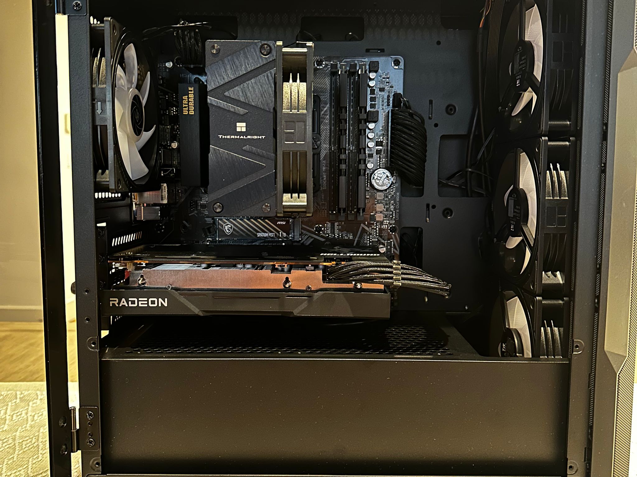 |🔥Gladius🔥| | RX 6650XT & Ryzen 5600 |
