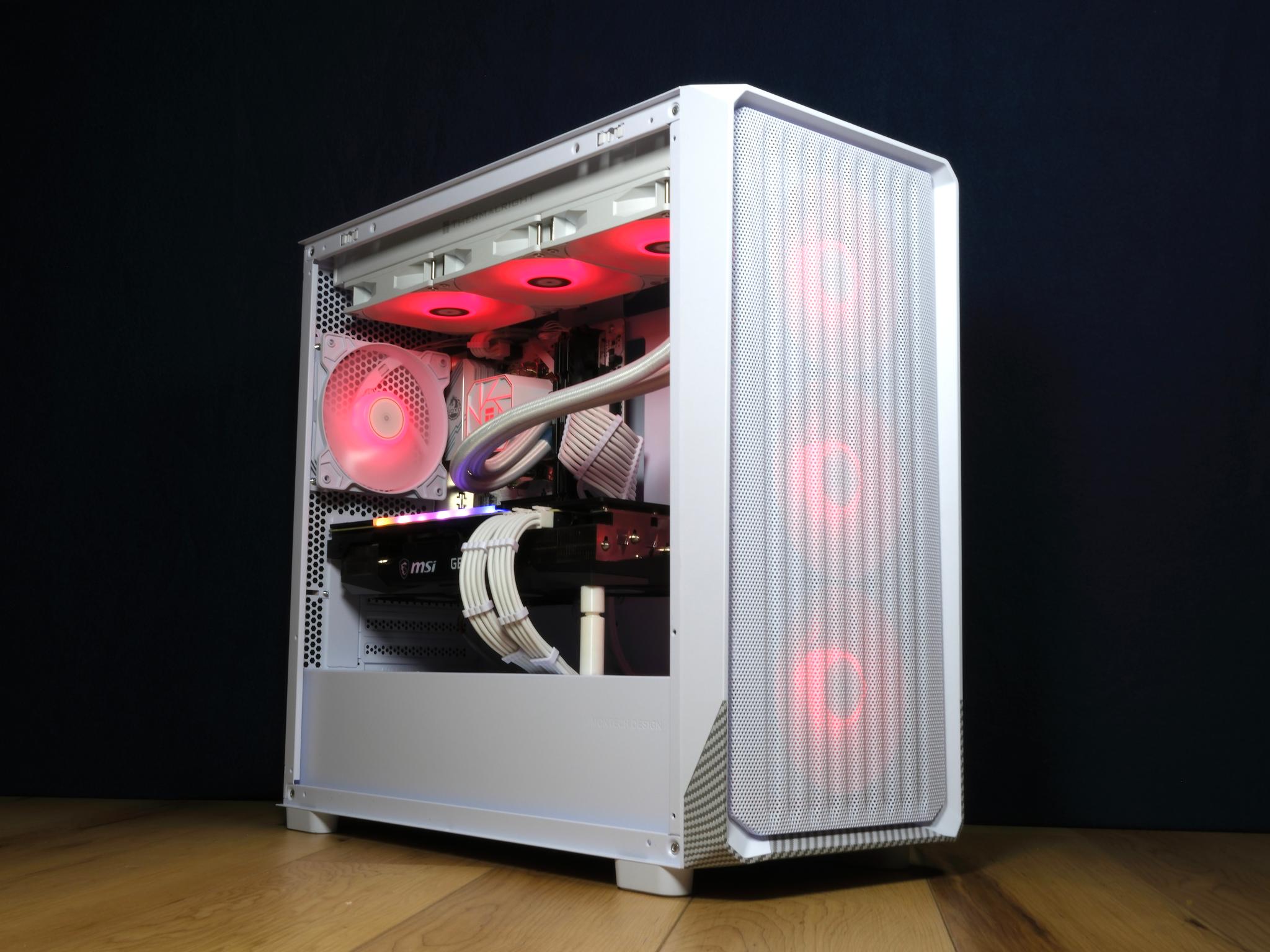 RTX 3070 | R5 5600 | 32GB DDR4 | 1TB SSD