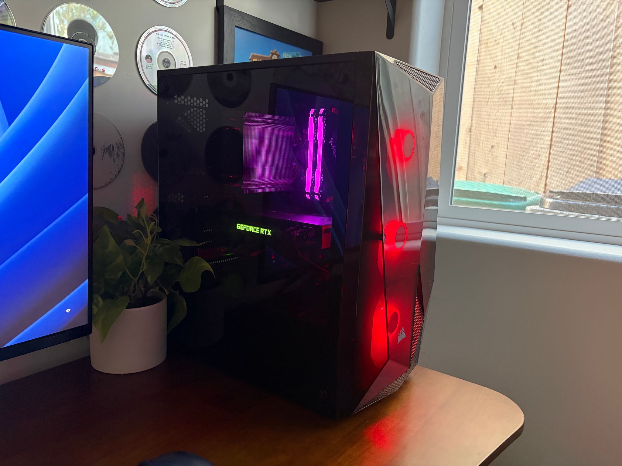 GeForce RTX 2070 Super Custom Gaming PC - Core i7-9700, 16GB RAM, 512GB SSD