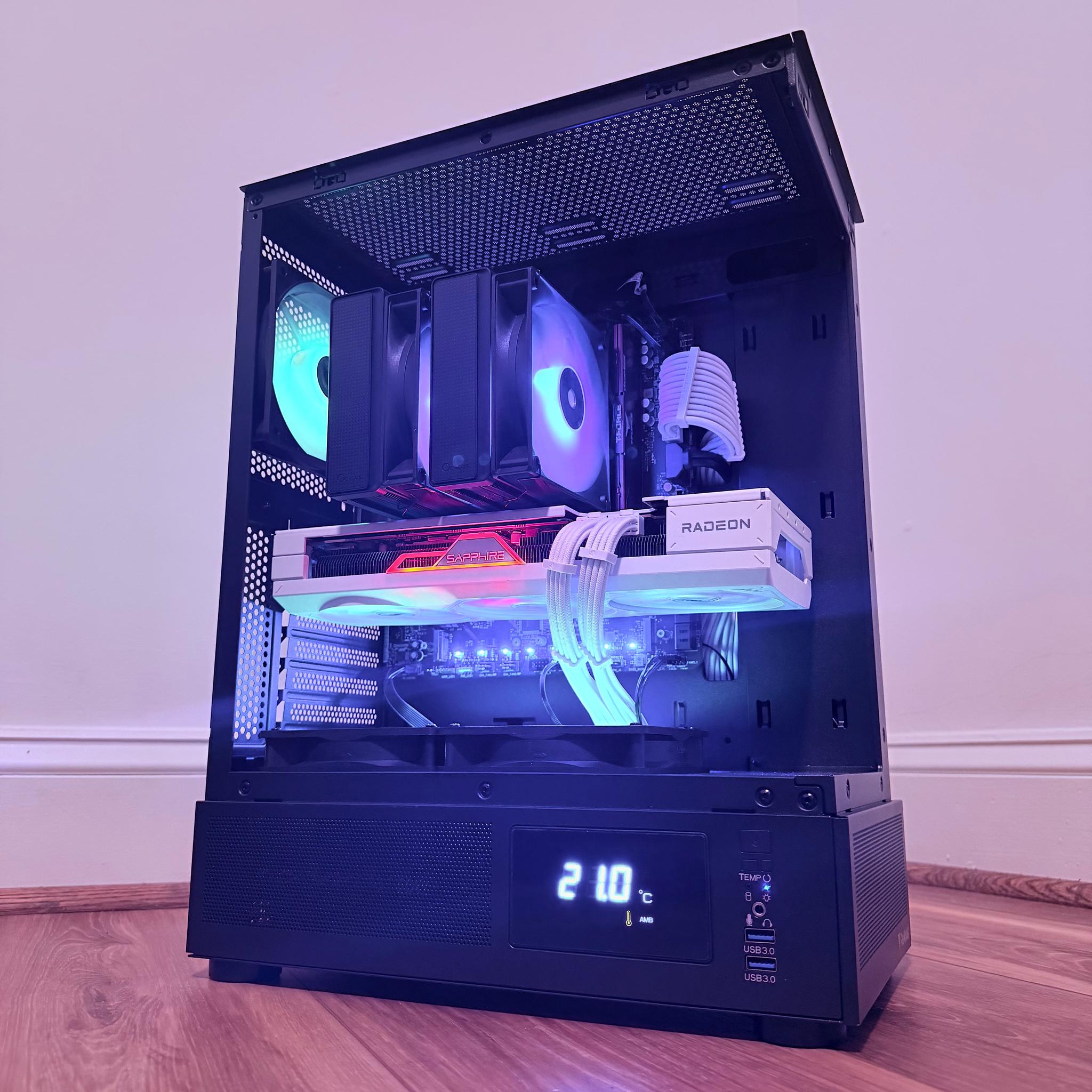 ❄️"Polar Nova"❄️| 1440p/4k Gaming | RX 7800 XT 16gb  | Intel i5 14600K | 32B DDR5 | 1tb Storage