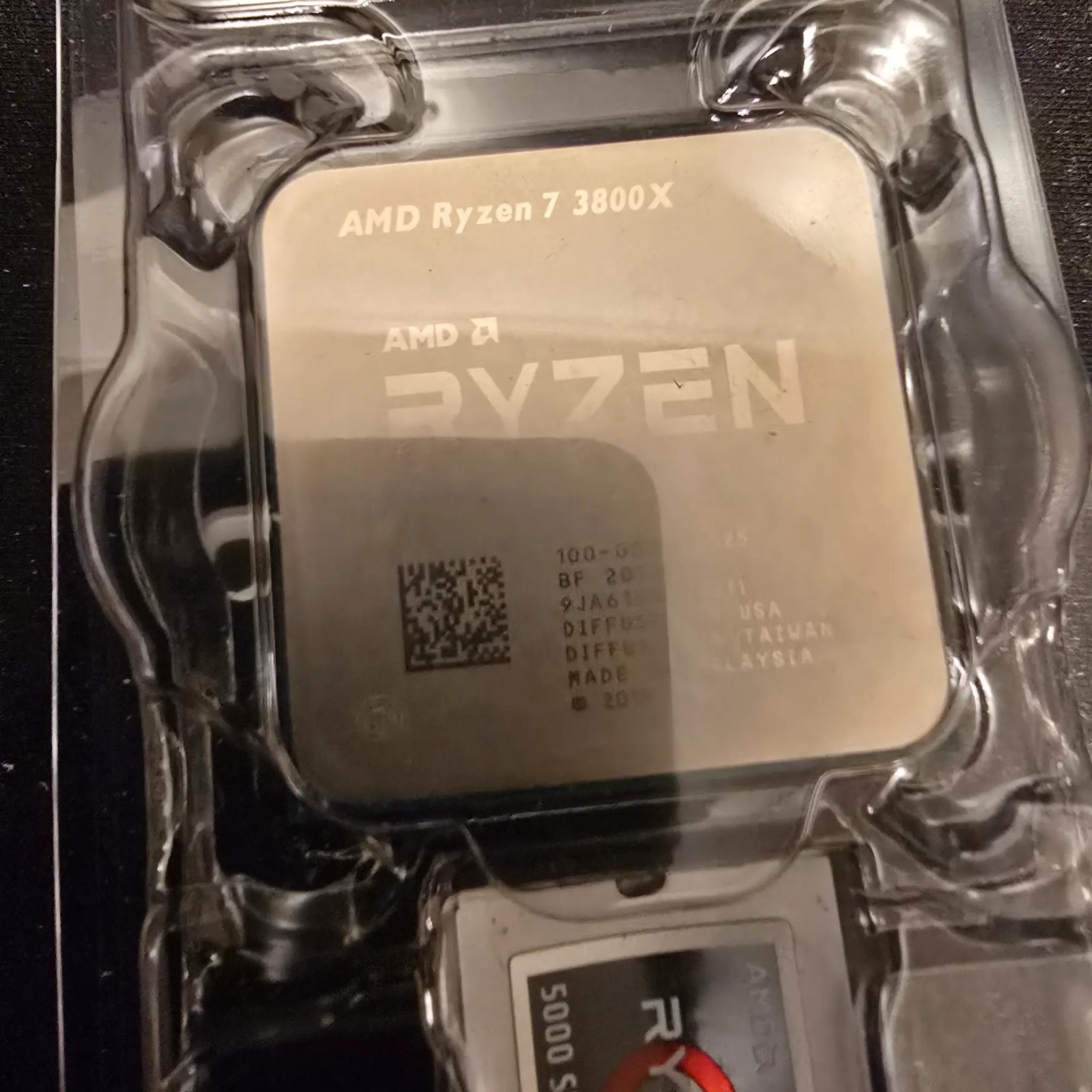 AMD Ryzen 7 3800X