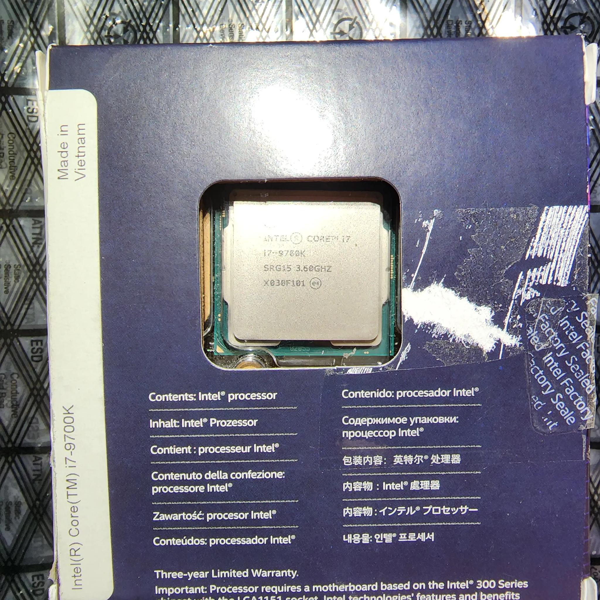 Intel Core i7-9700K Processor 3.60GHz Boosts up to 4.90GHz 8-Cores LGA 1151