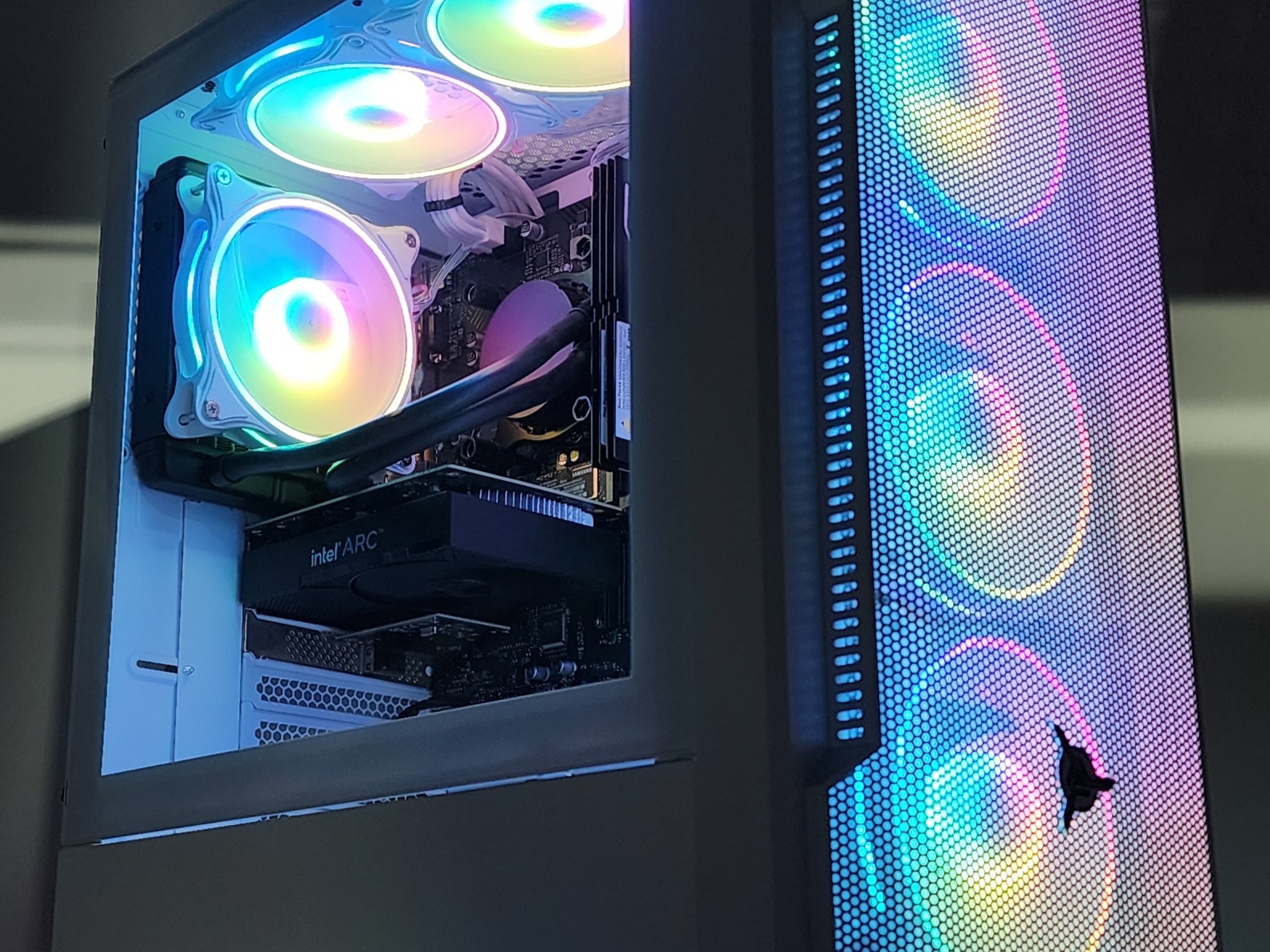 Gaming PC i3-10105F 16GB RAM 256GB SSD + 1TB HDD A380 6GB Windows 11 Computer