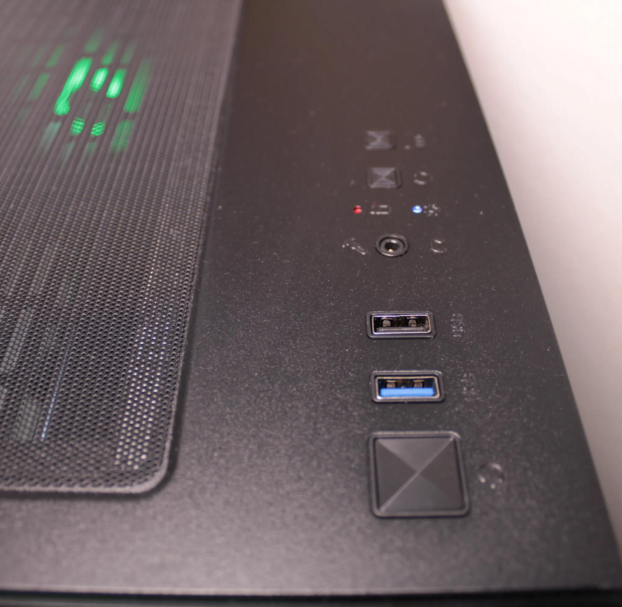 GTX 1660 Super | Ryzen 5 2600 | 1 TB NVMe | 16GB 3200MHz Ram | Win 11 Activated | WiFi