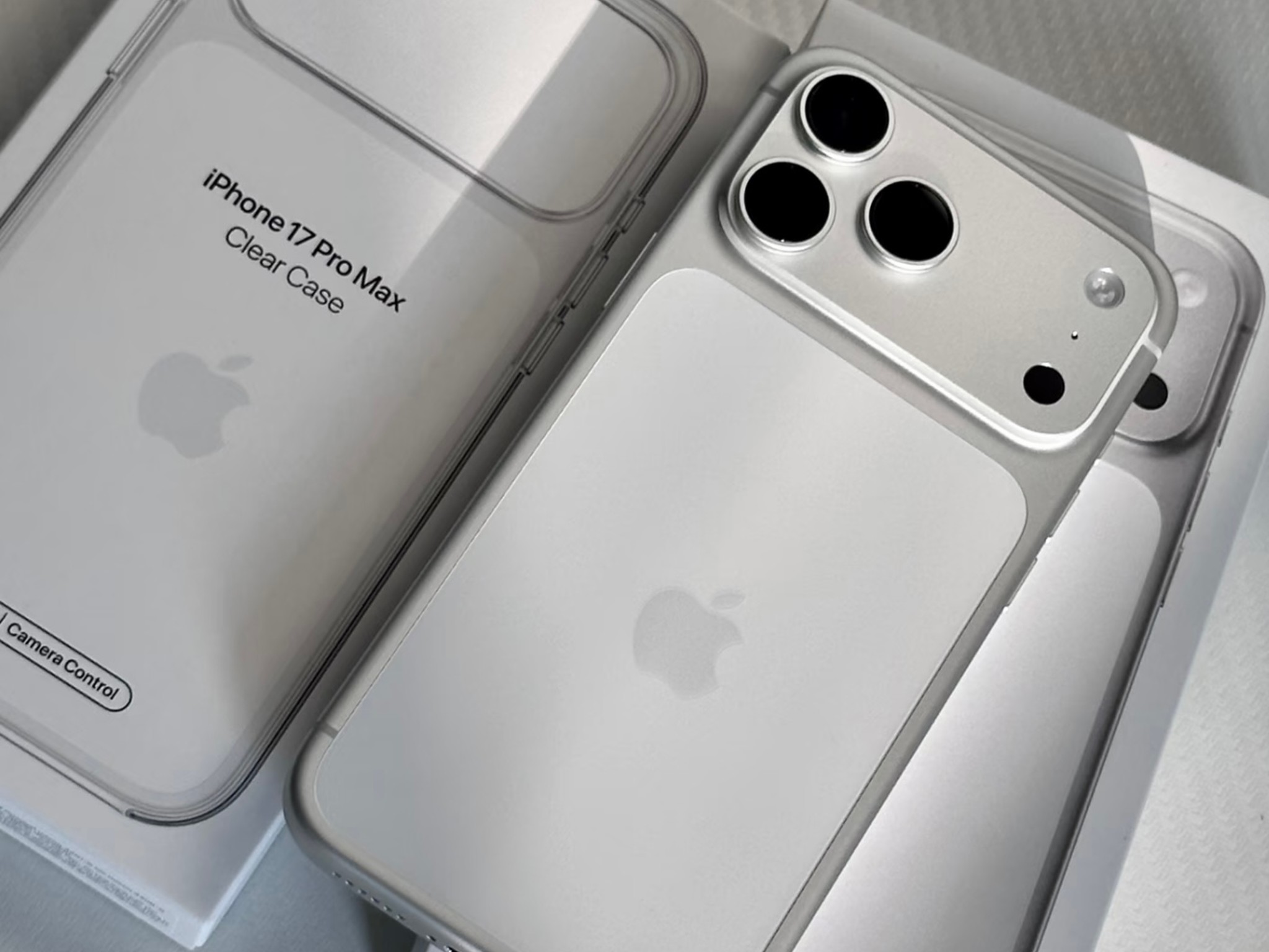 iPhone 17 Pro Max 1 TB Silver