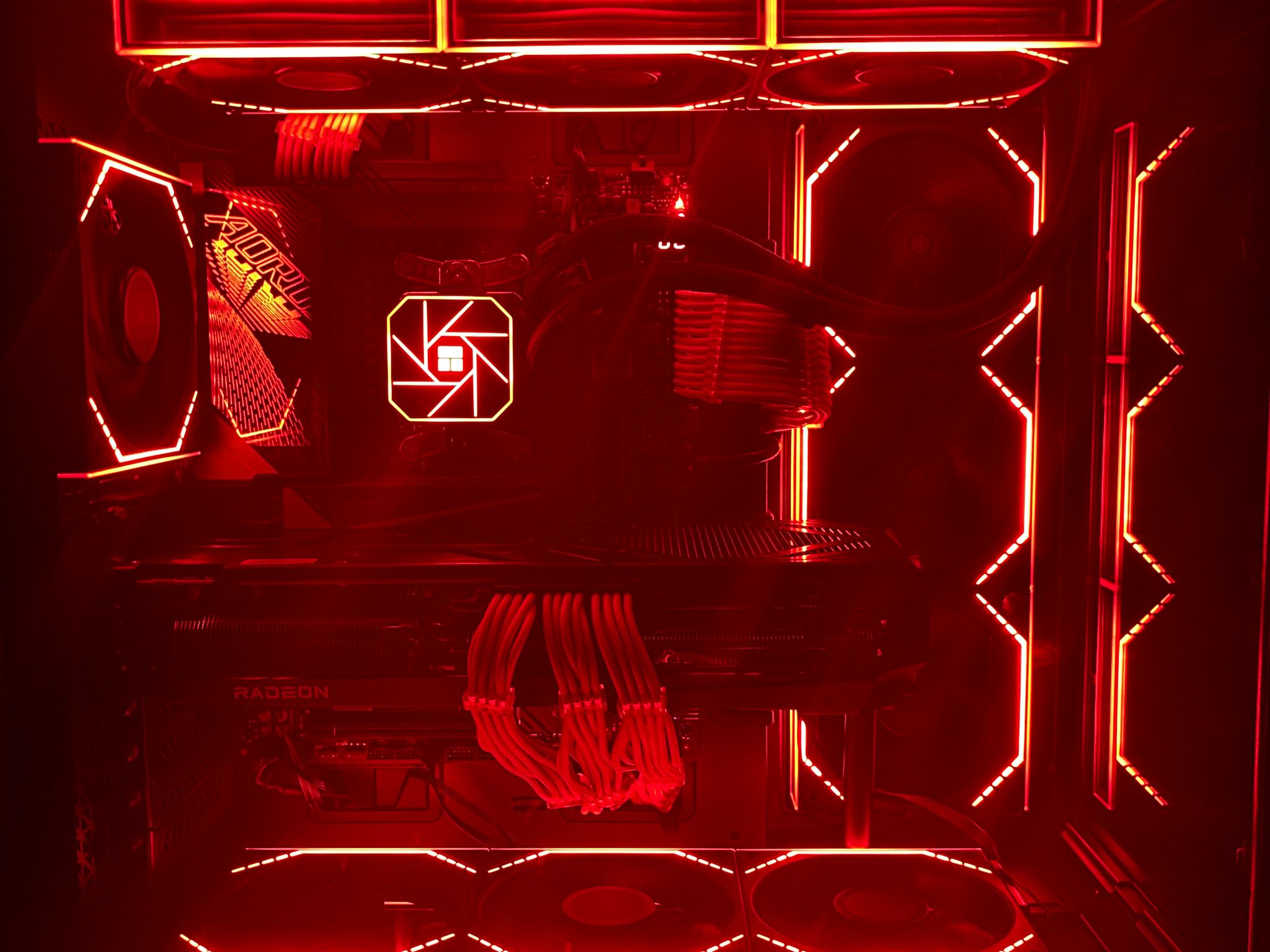High-End 1440p Gaming PC | 9070XT Red Devil Edition | Ryzen 5 7600X | 100% Set Up & Ready to Play