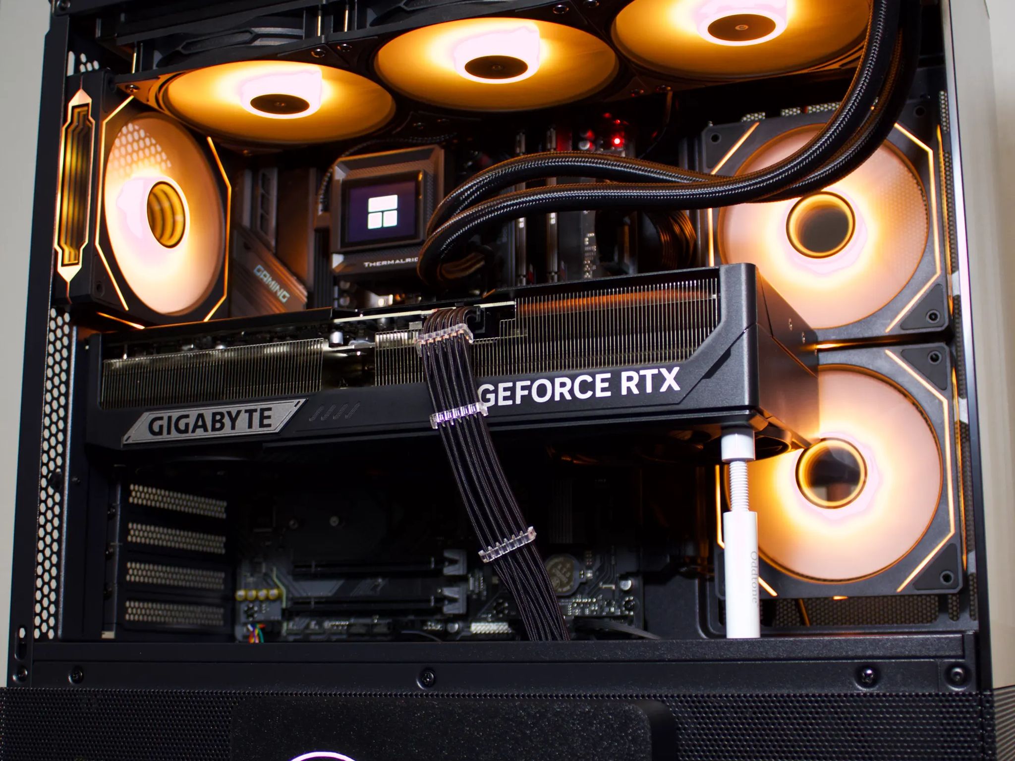 Beast RTX 5090 | Ryzen 9 9950X3D | 2TB NVMe | 64GB DDR5