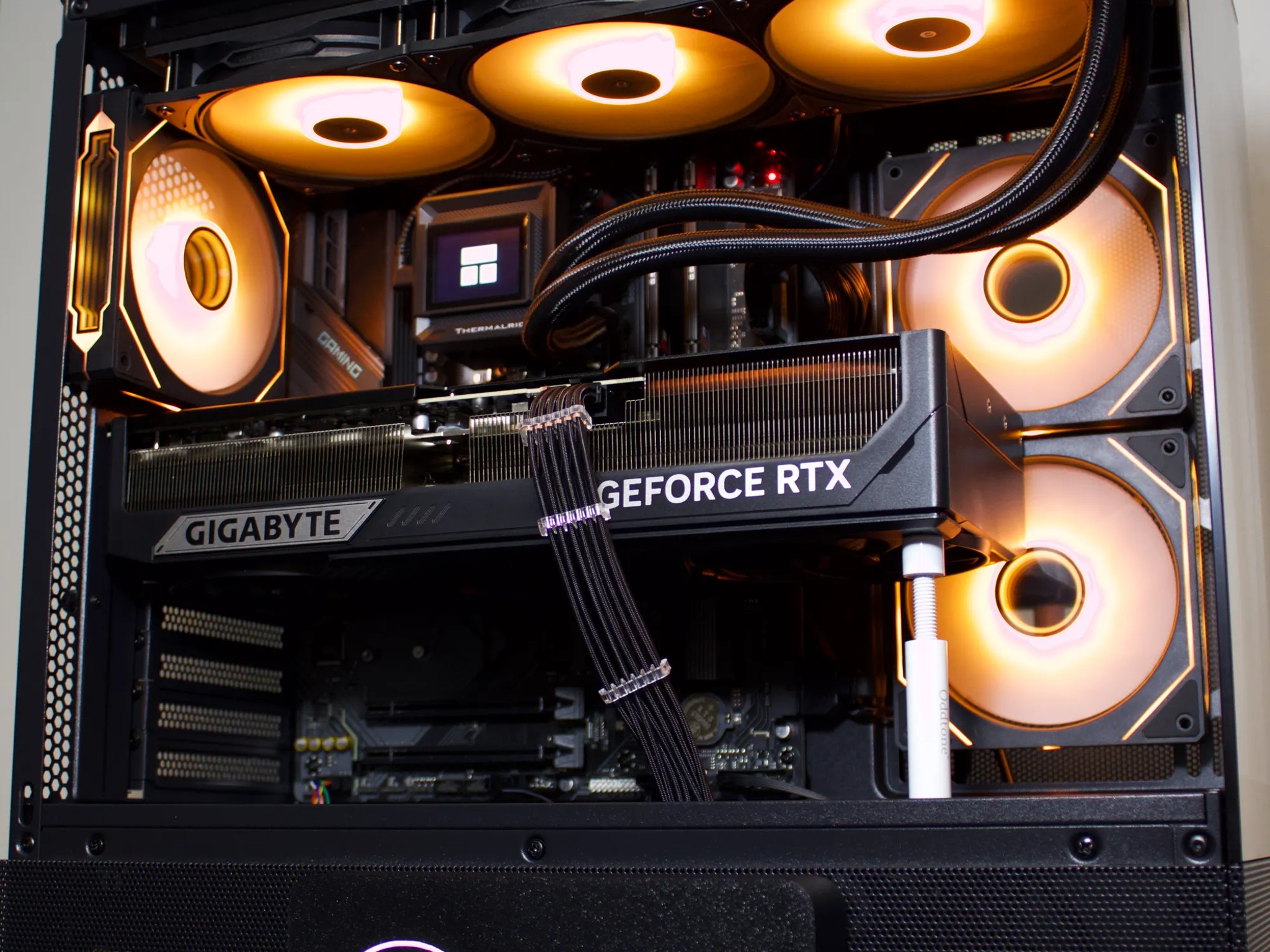 Beast RTX 5090 | Ryzen 9 9950X3D | 2TB NVMe | 64GB DDR5