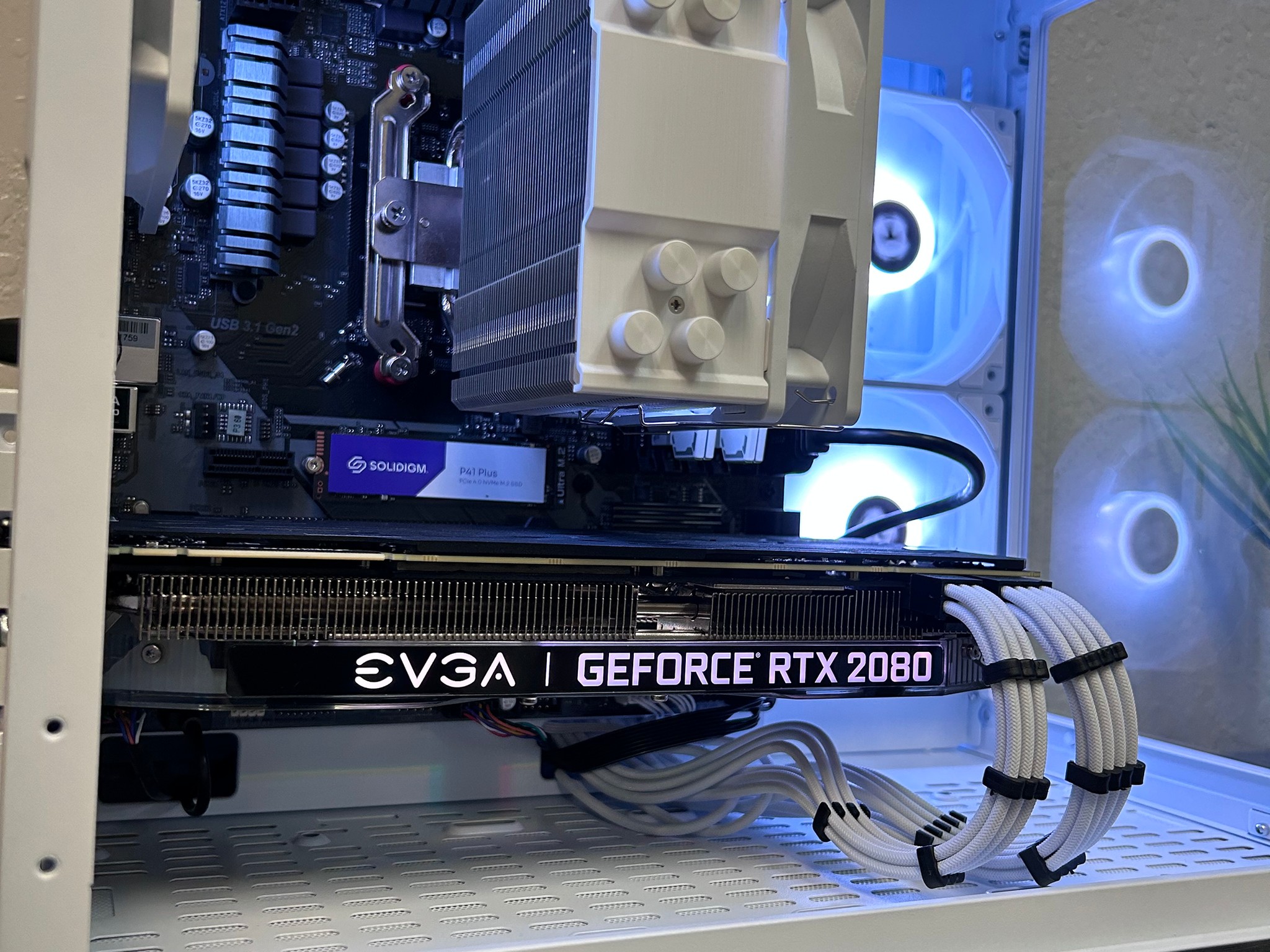 RTX 2080 Super | Ryzen 5 3600 | 16GB 3600Mhz | 500GB NVME